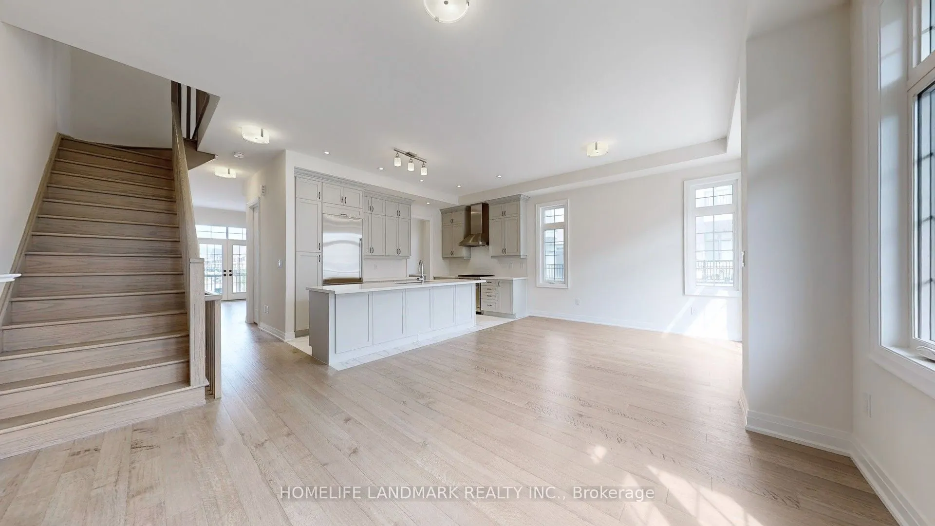1 AbbeyHill Lane