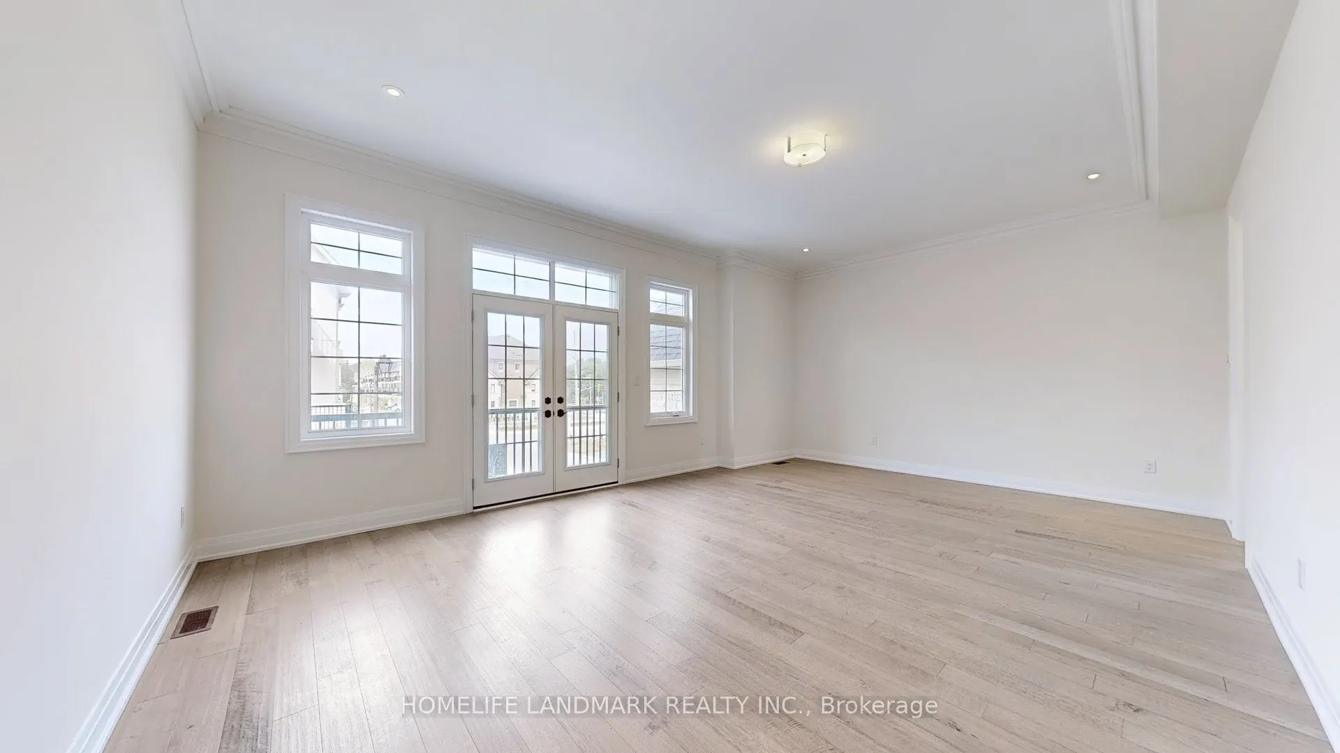 1 AbbeyHill Lane