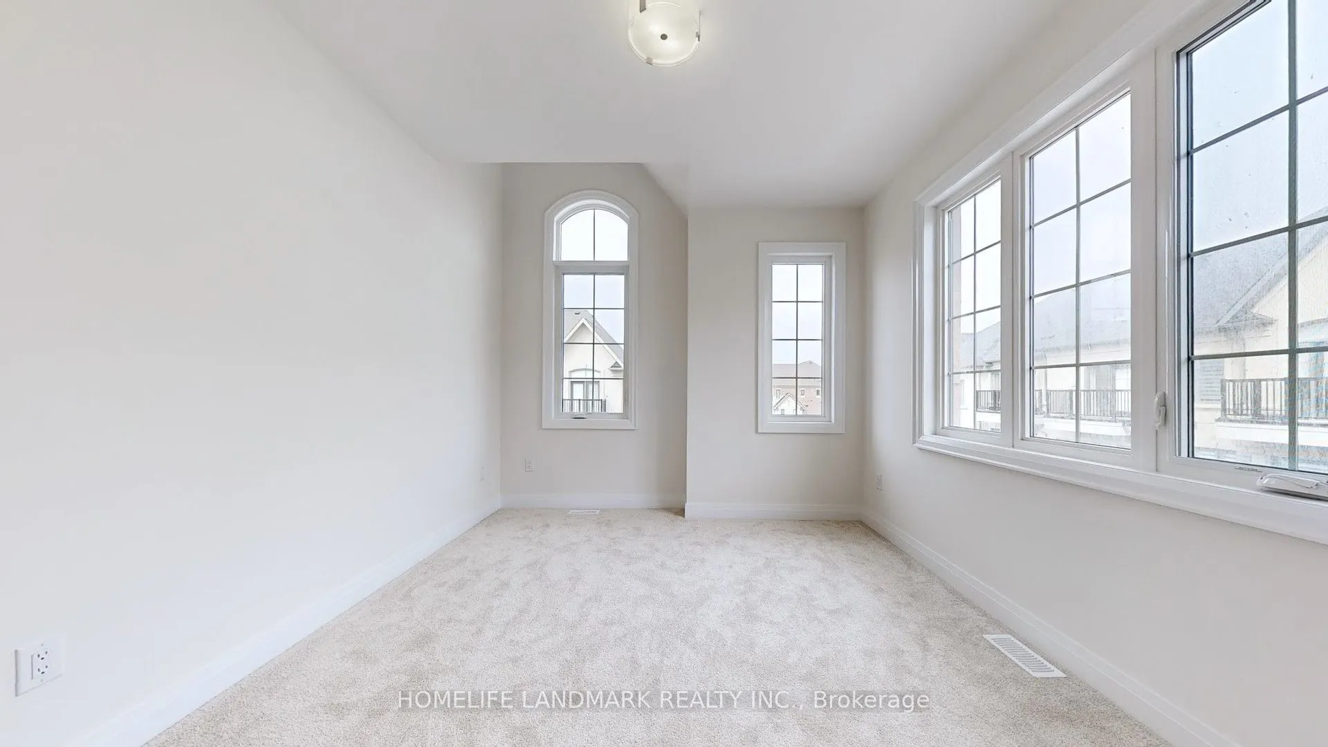 1 AbbeyHill Lane
