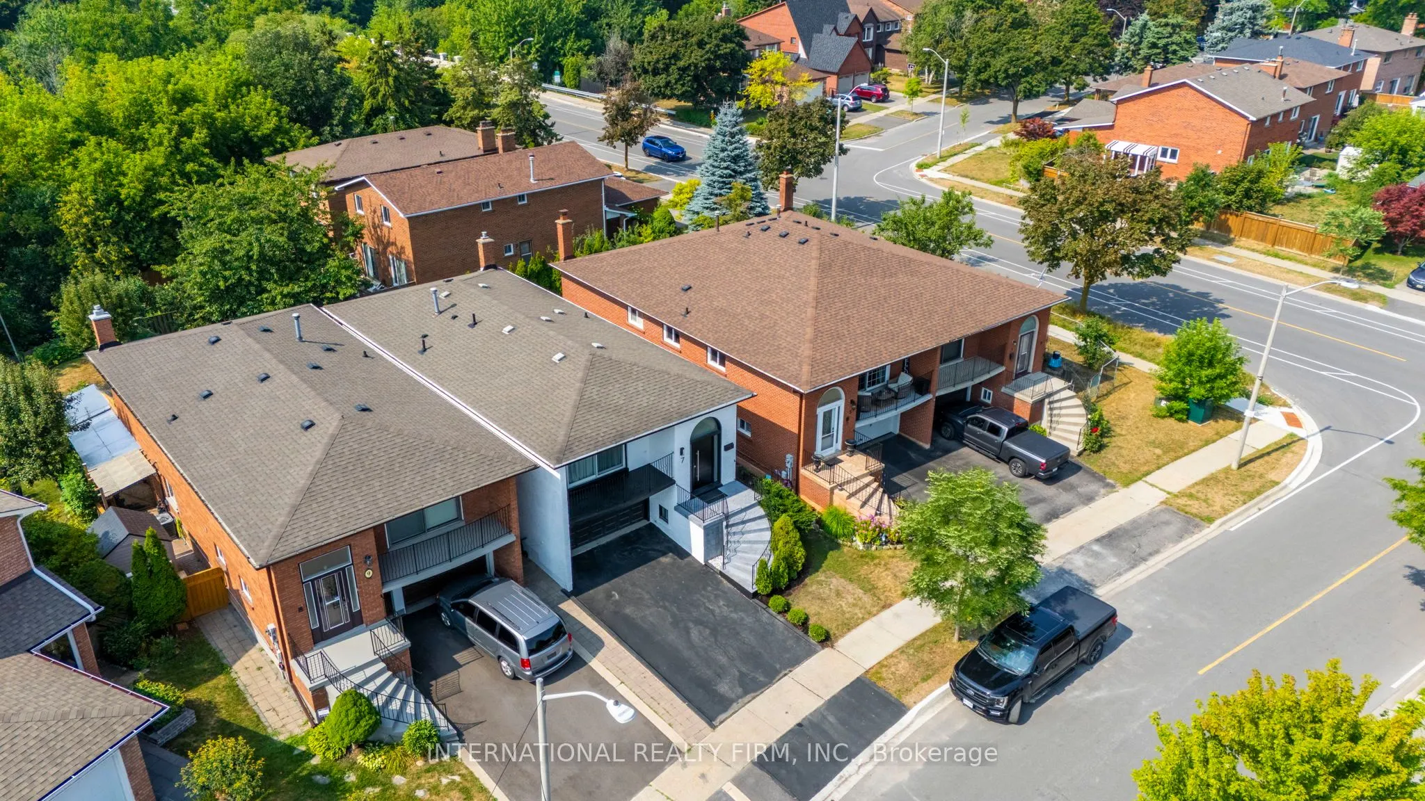 7 Boyne Highlands Court