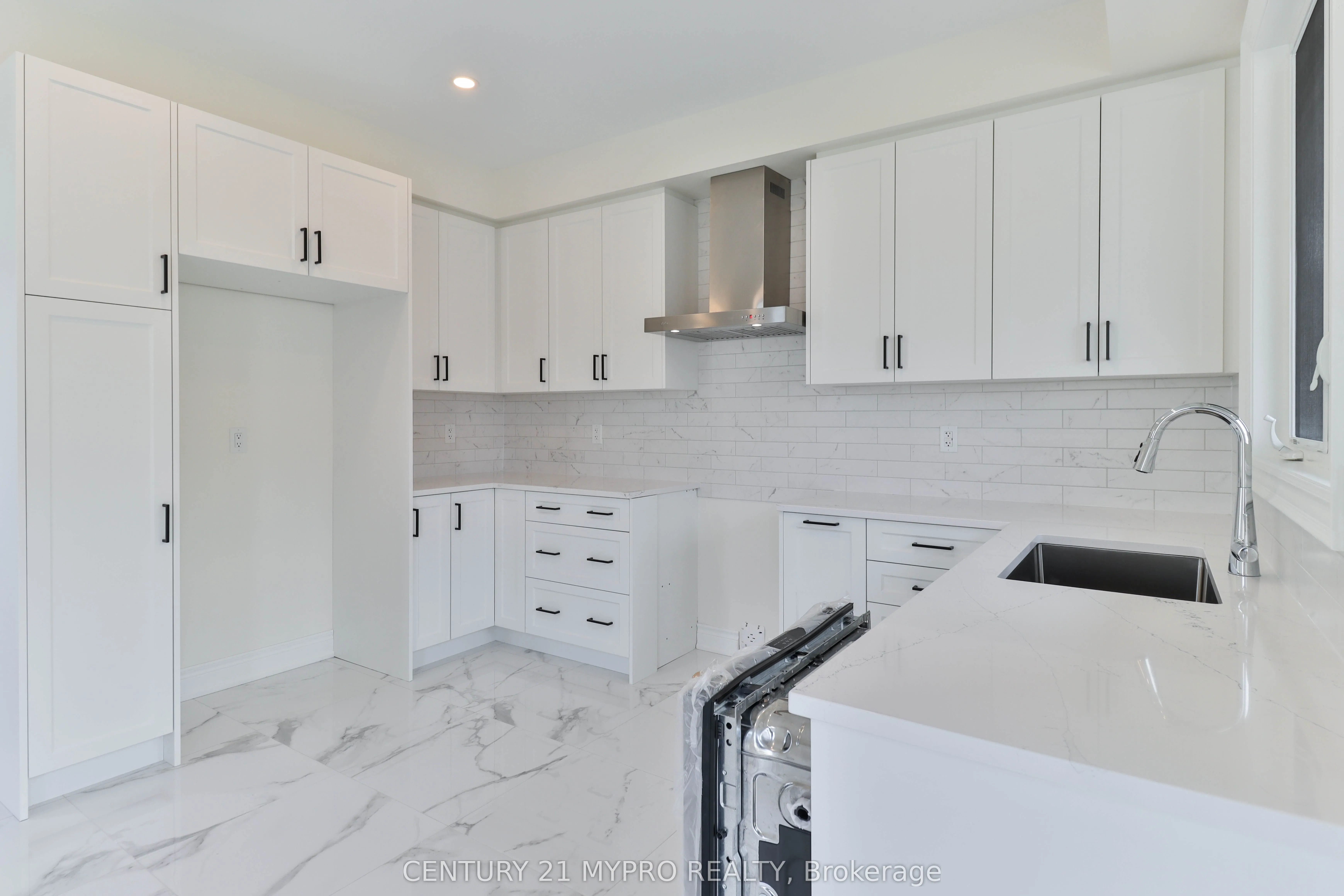 177 Berczy Green Drive