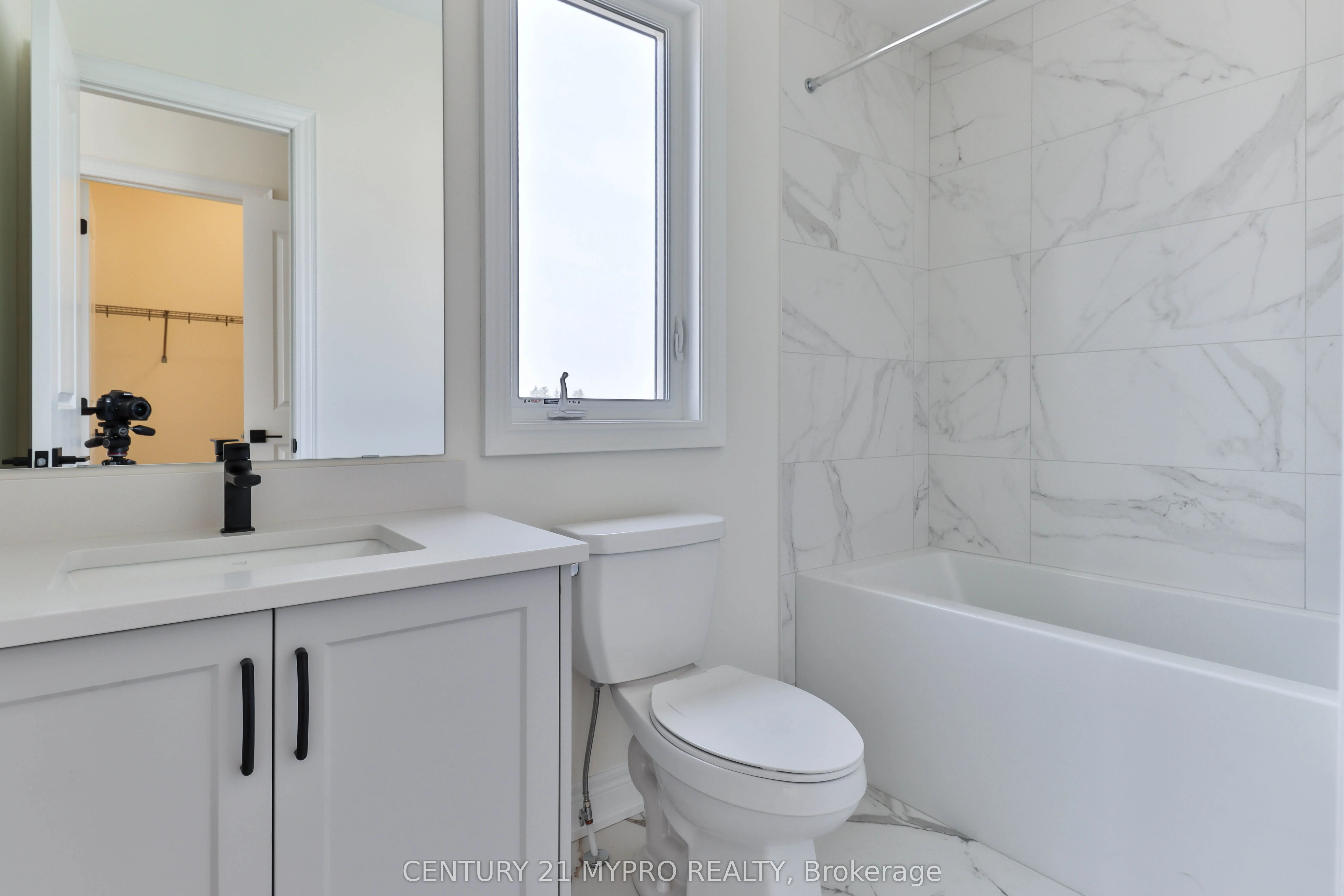 177 Berczy Green Drive