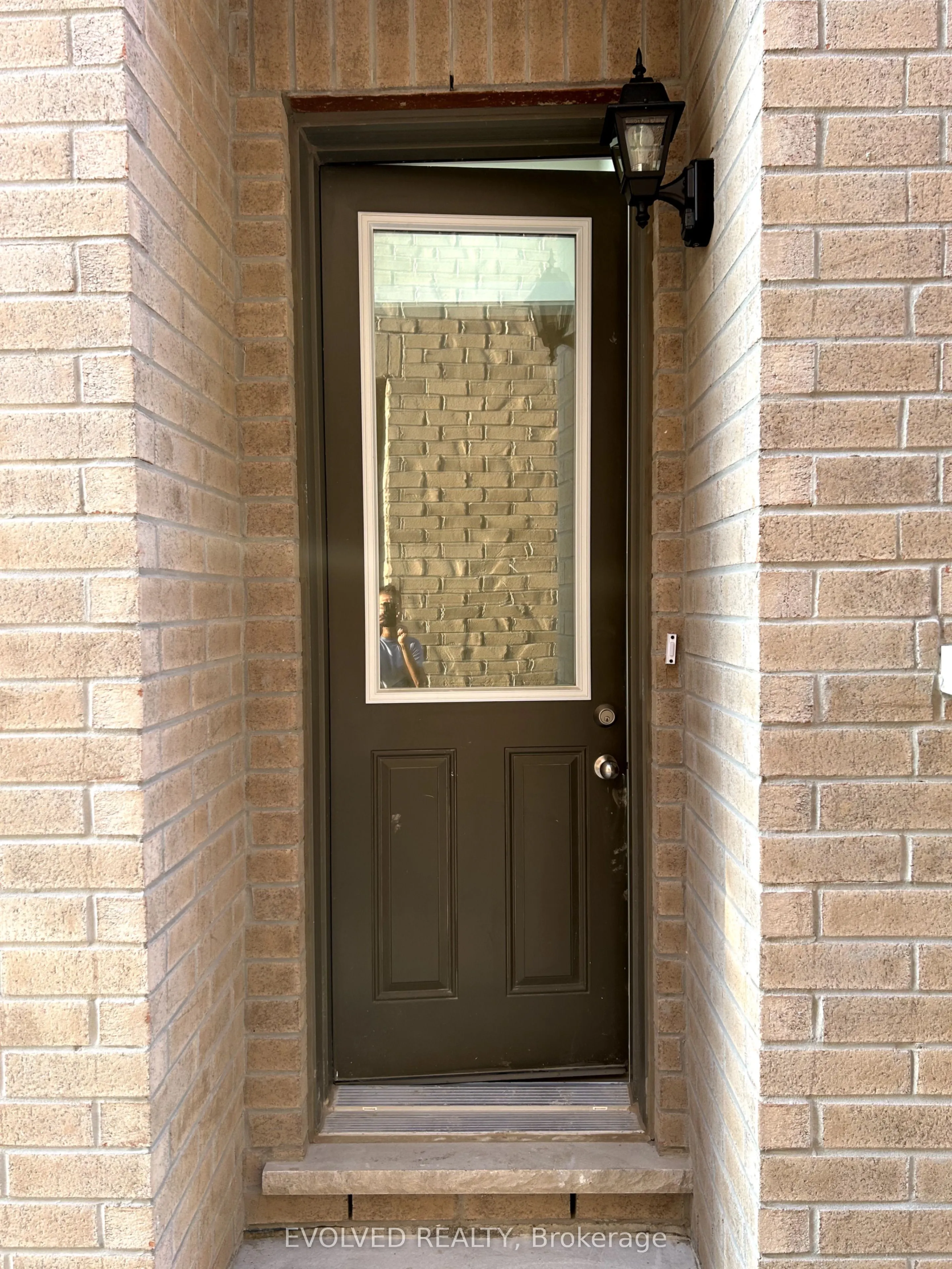 42 Cannes Avenue, #Lower Level