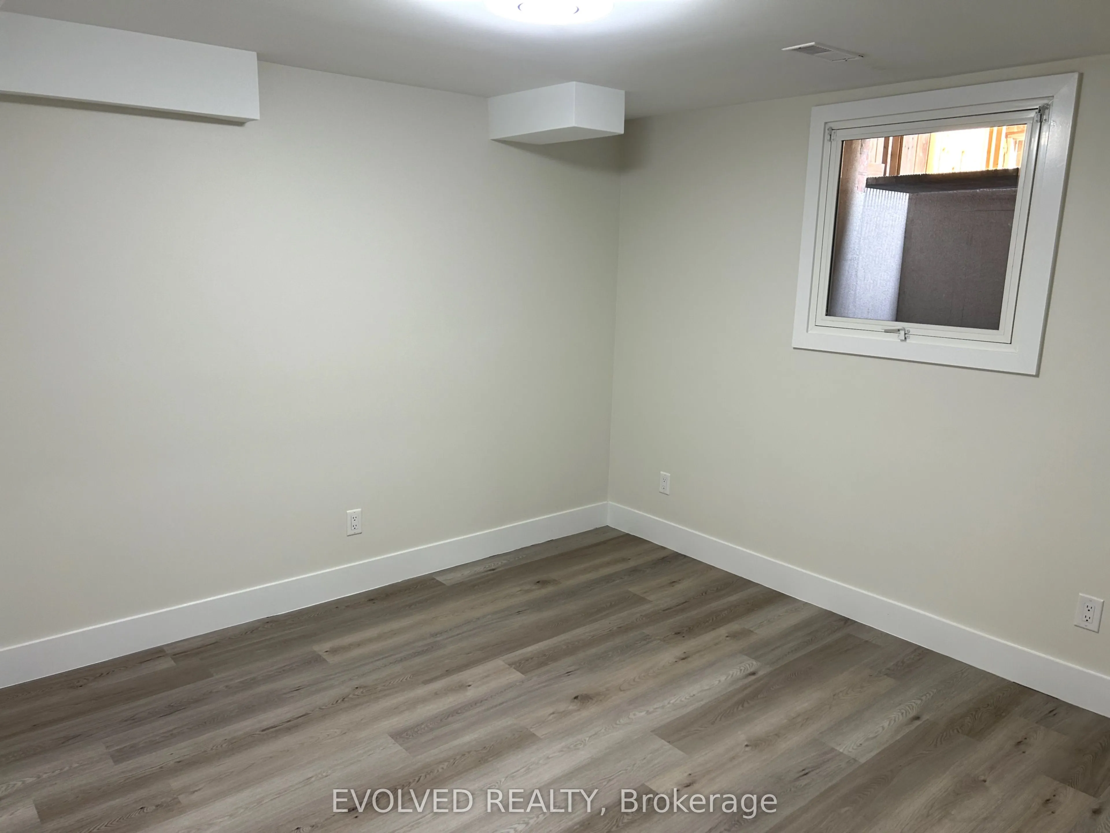 42 Cannes Avenue, #Lower Level
