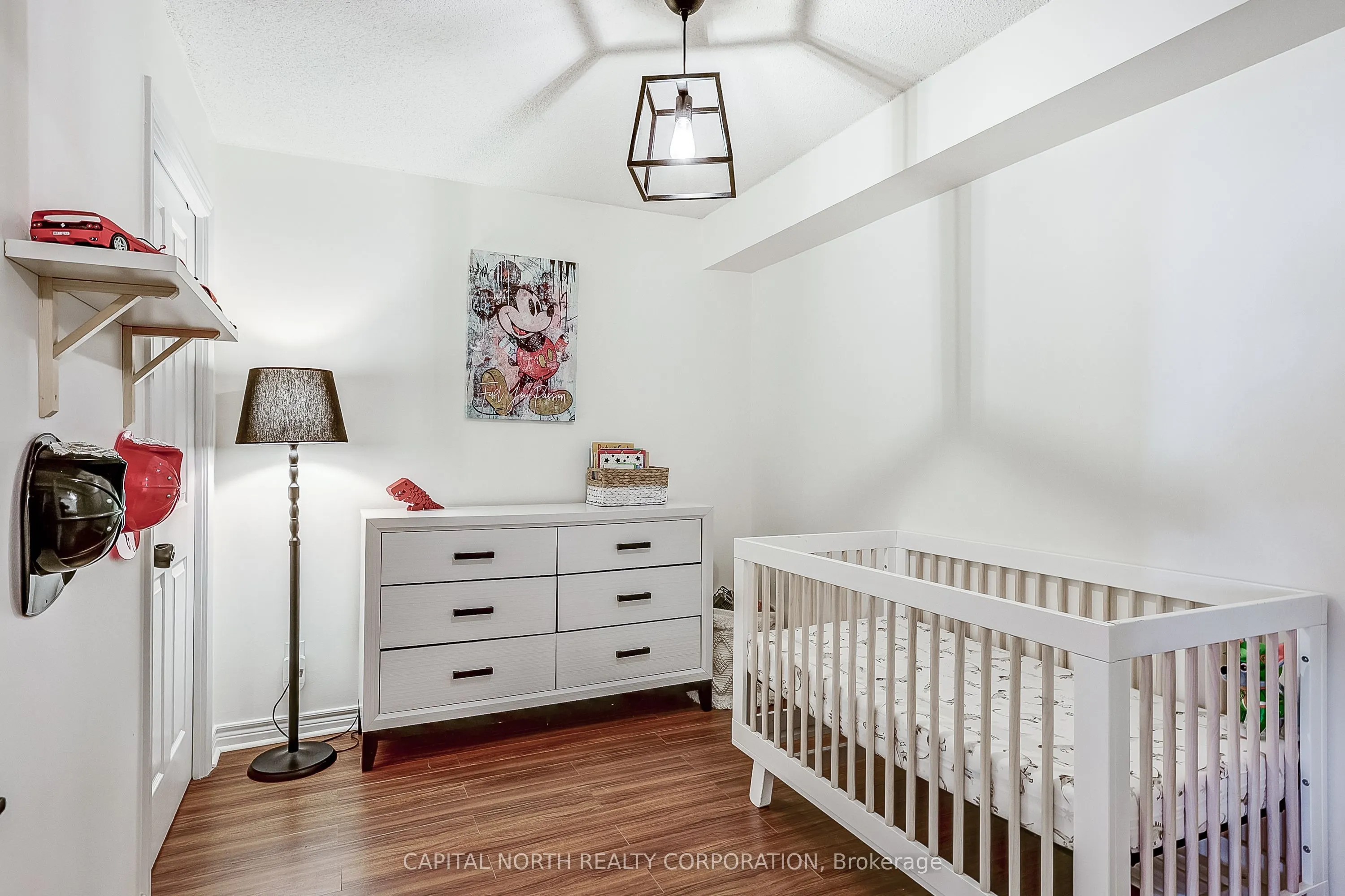 141 Woodbridge Avenue, #208