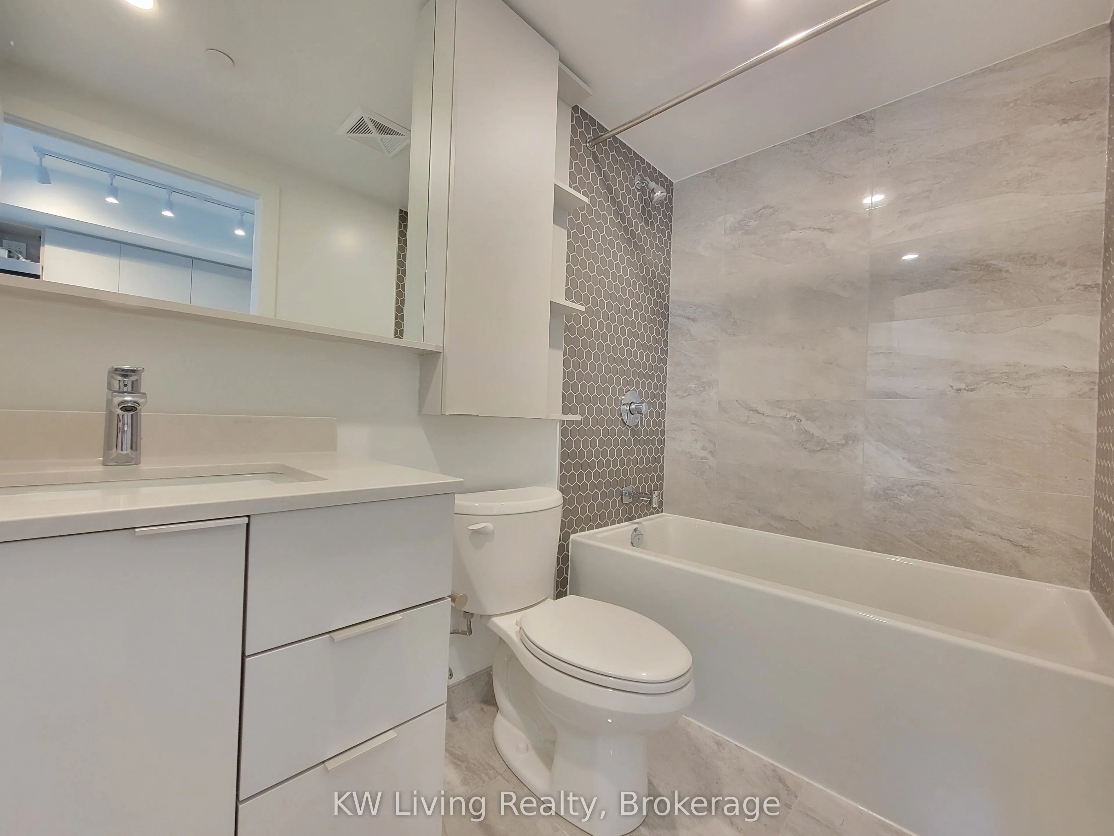 8 Cedarland Drive, #1809