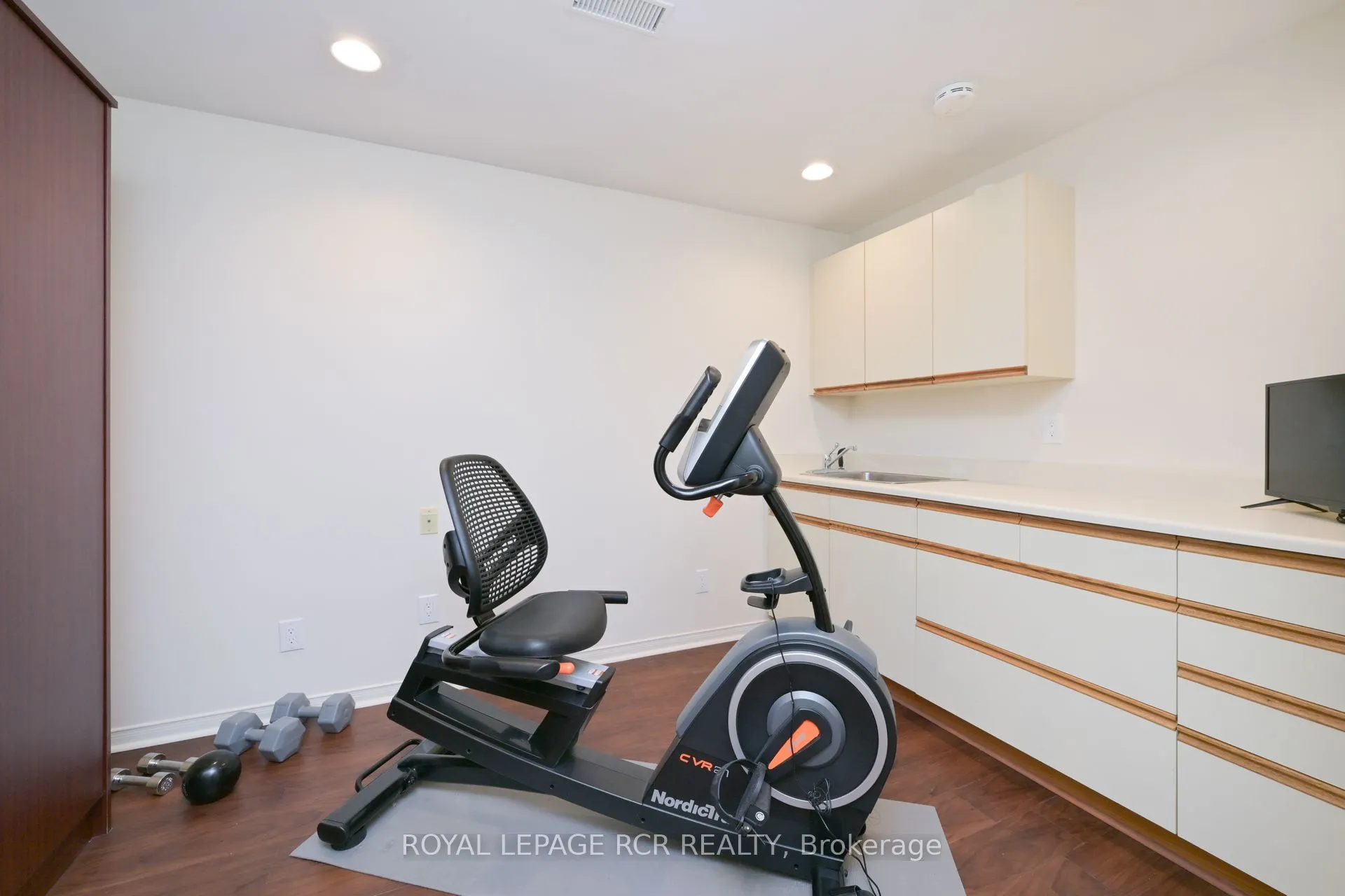 68 Riverview Road, #7