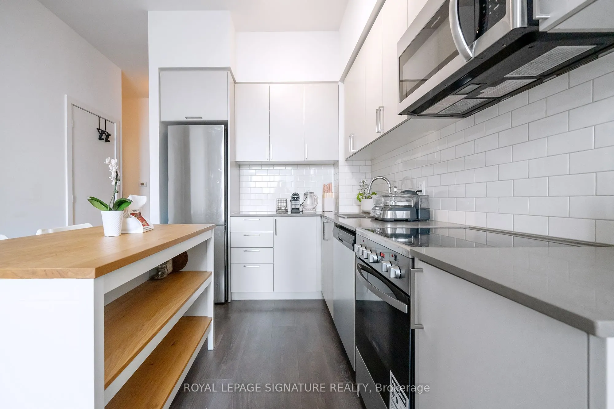 278 Buchanan Drive, #916E