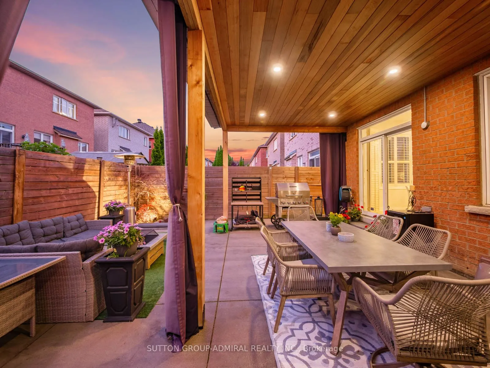 4 Haywood Drive