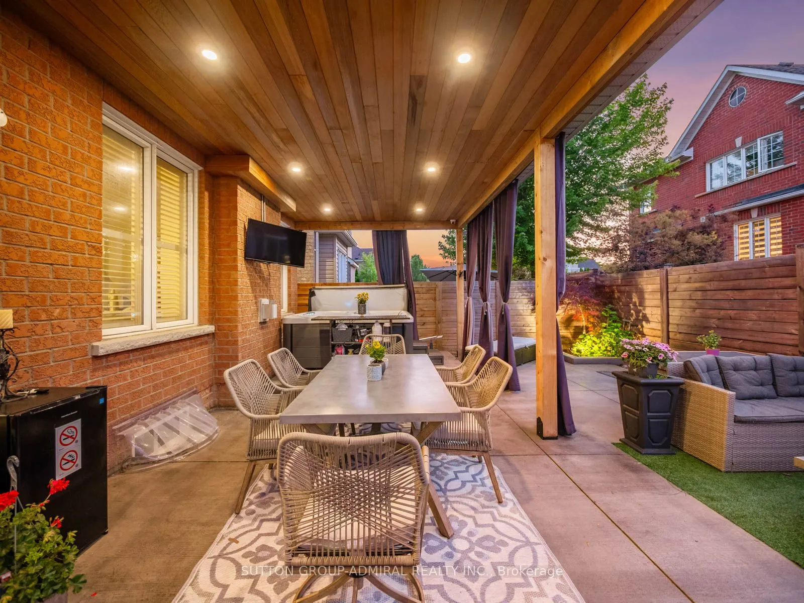 4 Haywood Drive