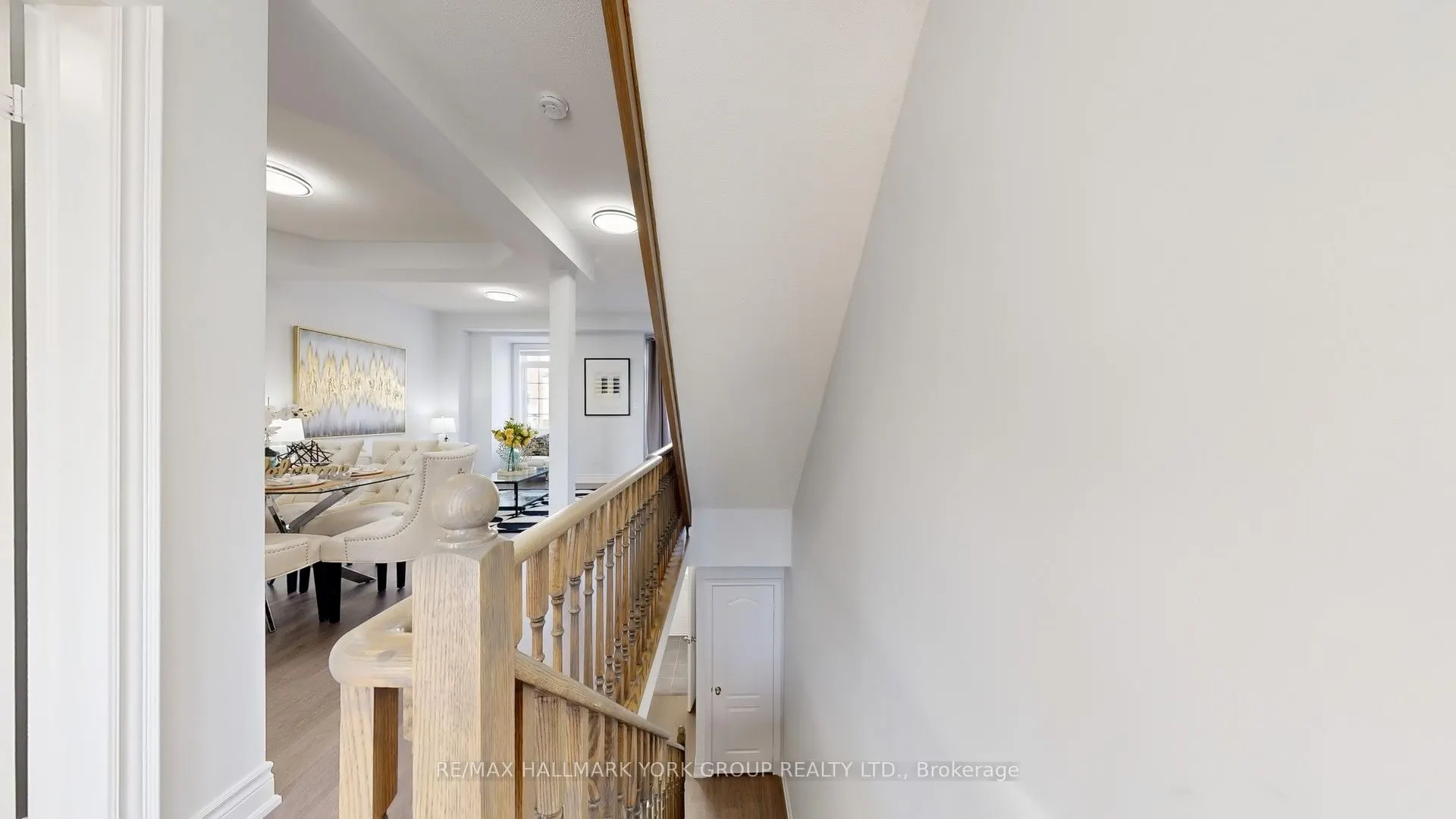 6 Roy Grove Way, #40