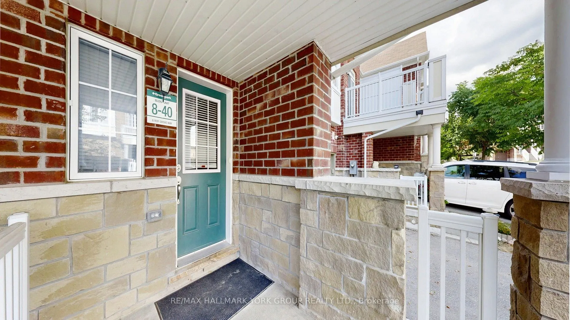 6 Roy Grove Way, #40