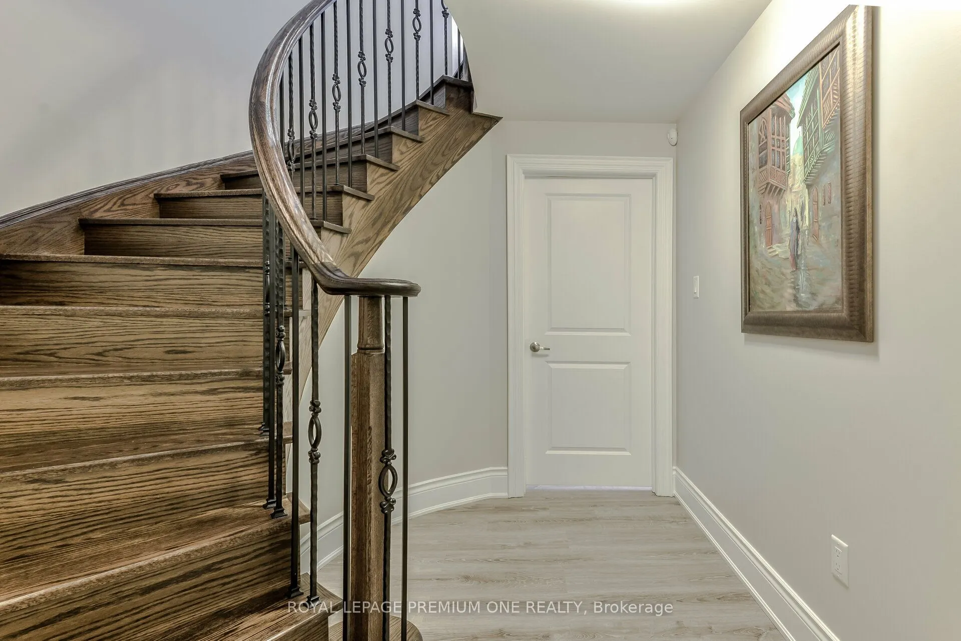 107 Headwind Boulevard