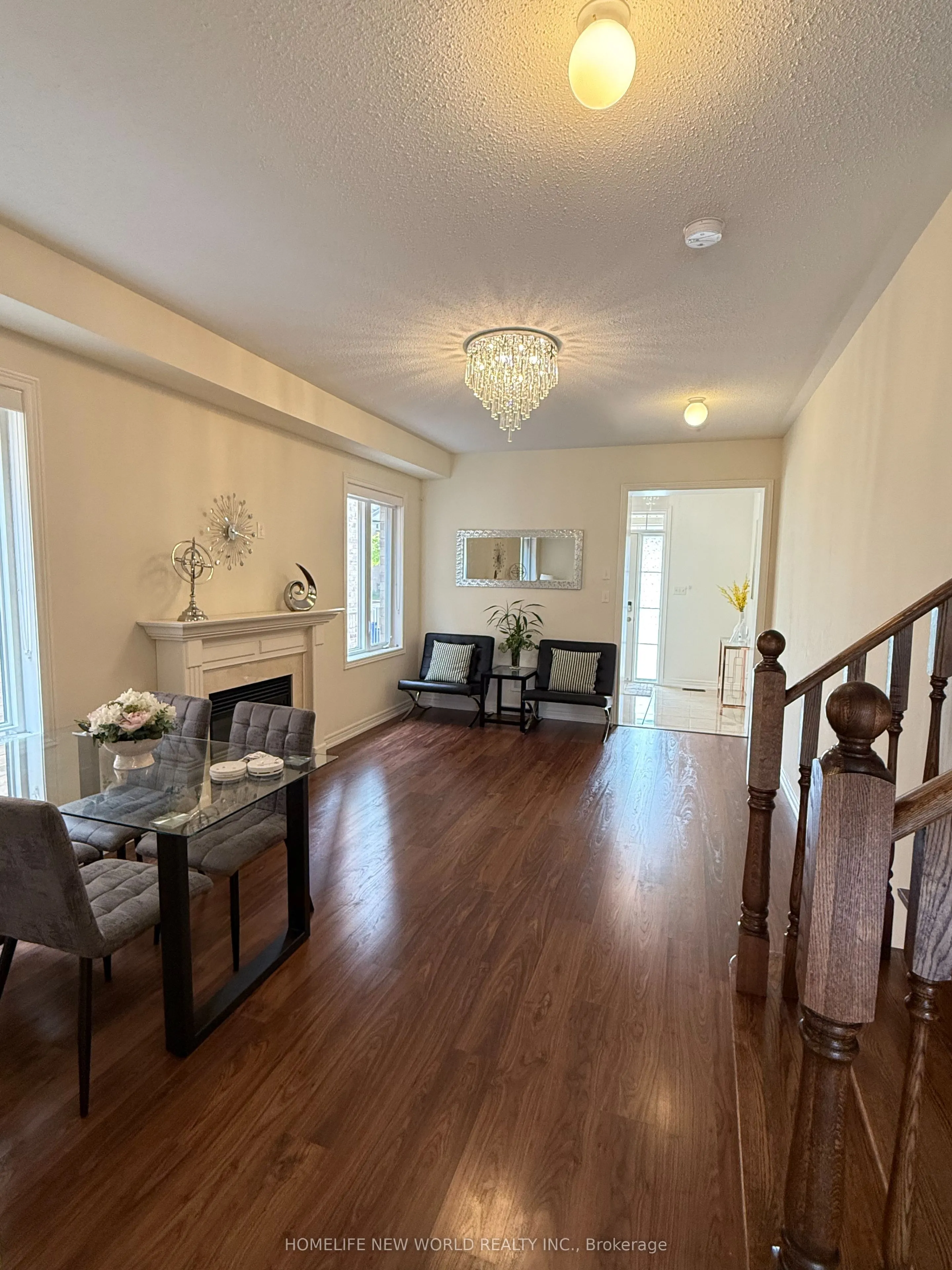 55 Frederick Stamm Crescent