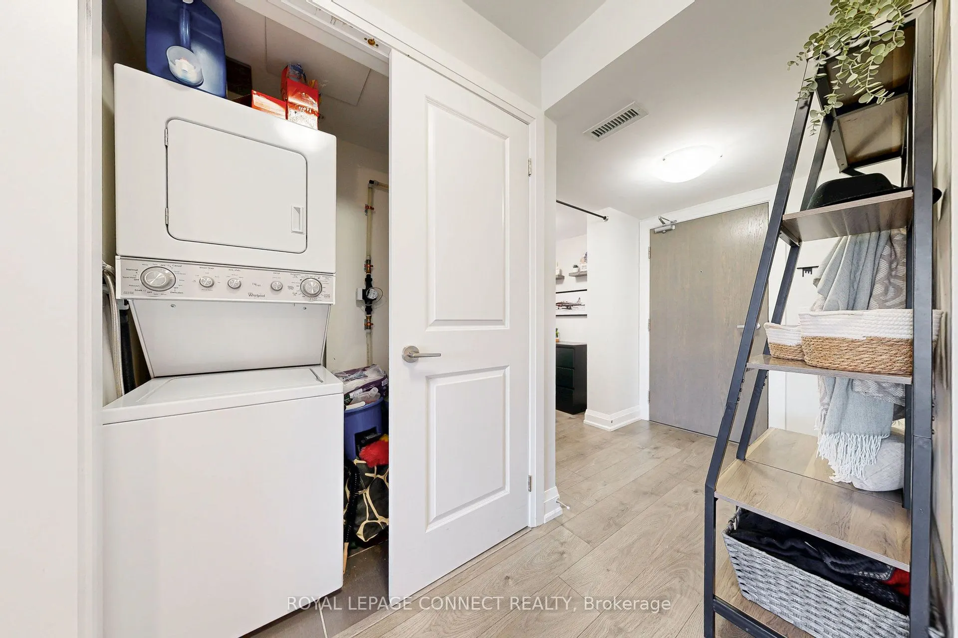481 Rupert Avenue, #321