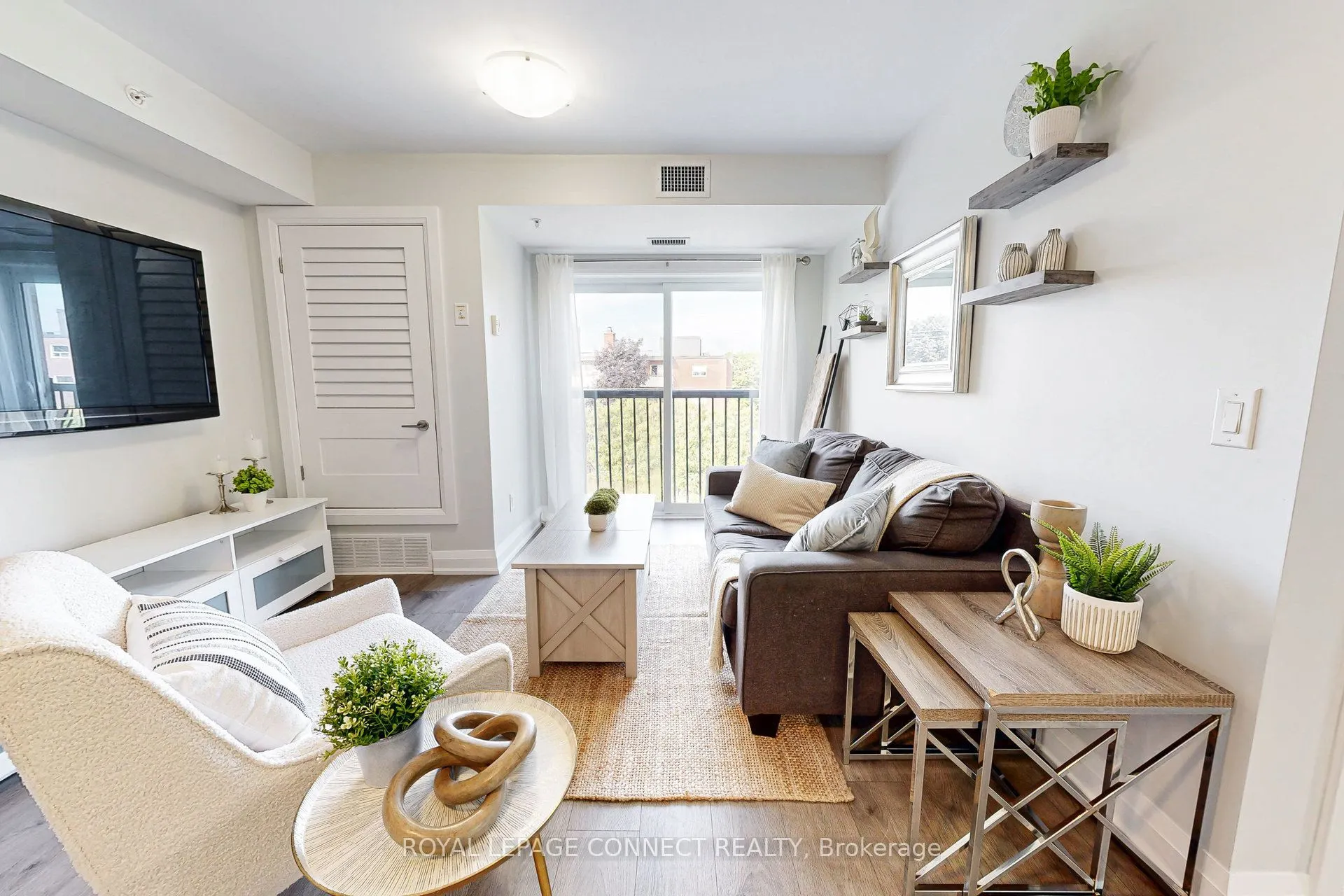 481 Rupert Avenue, #321