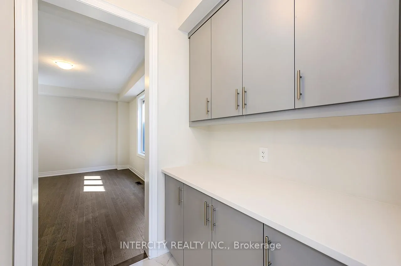 43 Bostock Drive