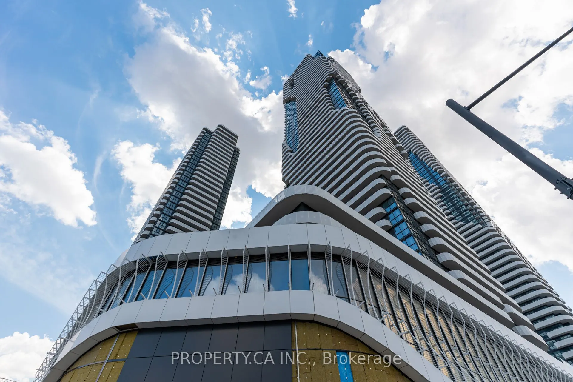 28 Interchange Way, #3005