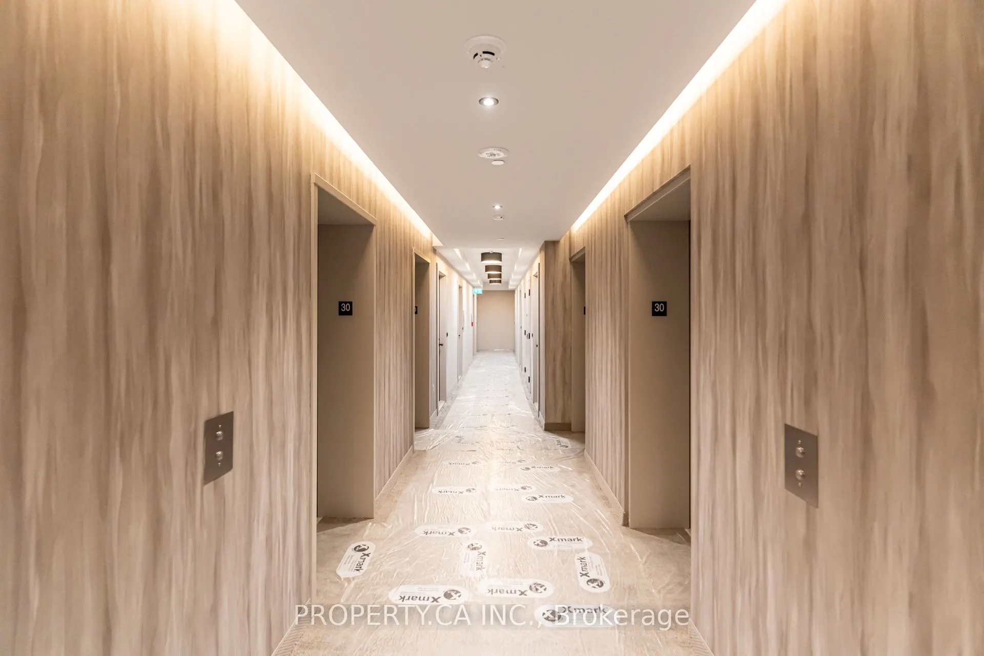 28 Interchange Way, #3005