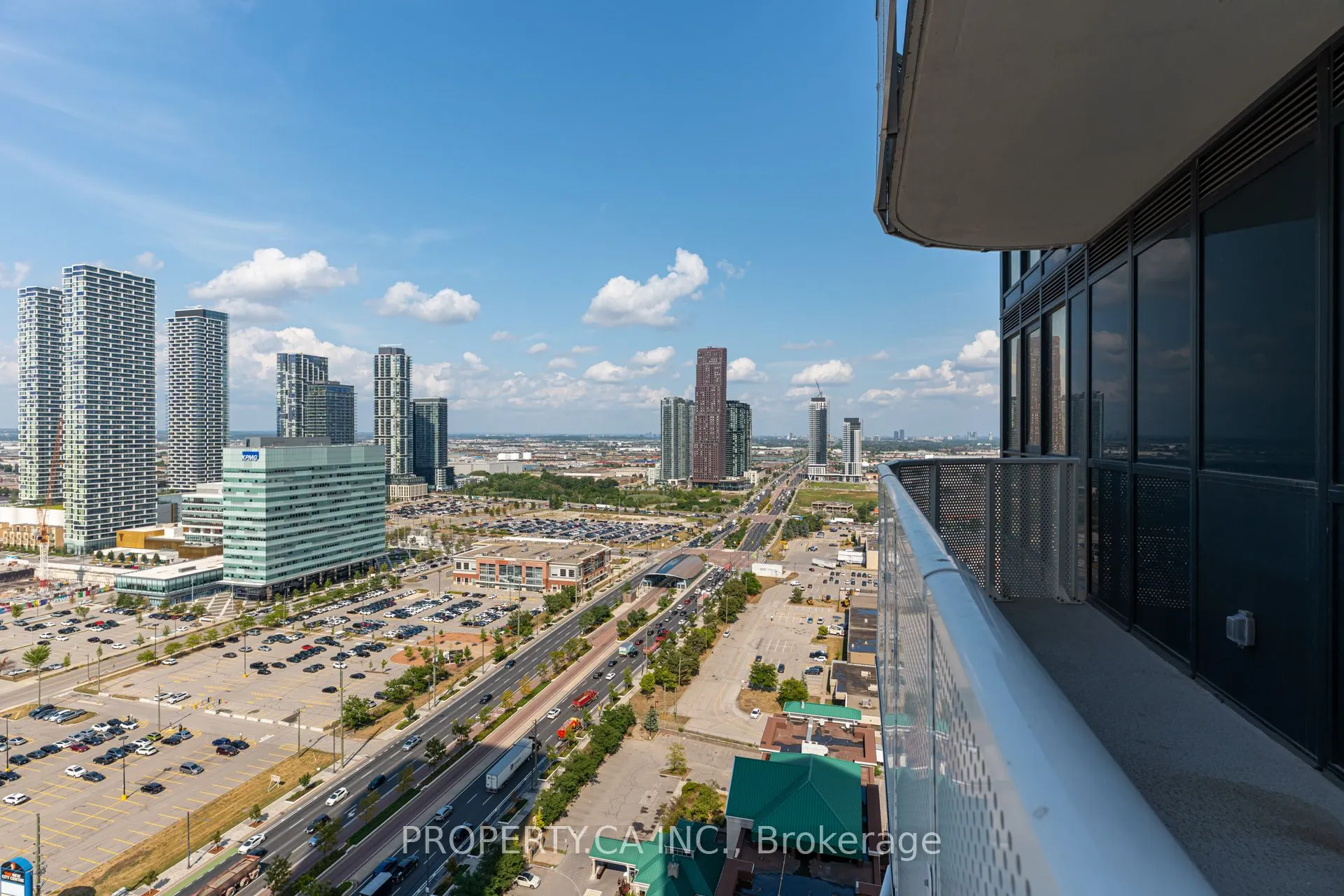 28 Interchange Way, #3005