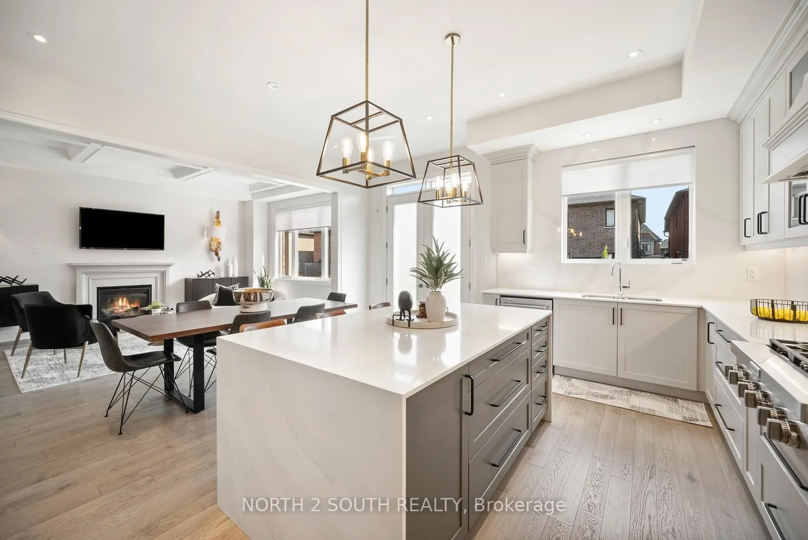 25 Pine Heights Drive