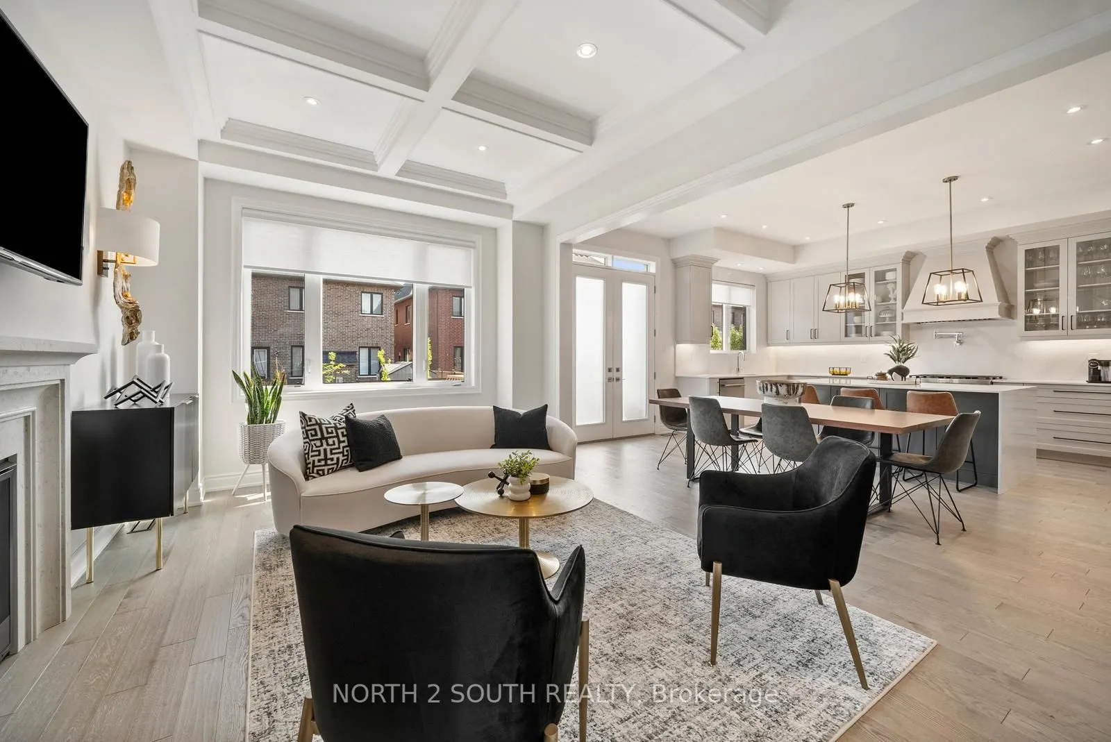 25 Pine Heights Drive