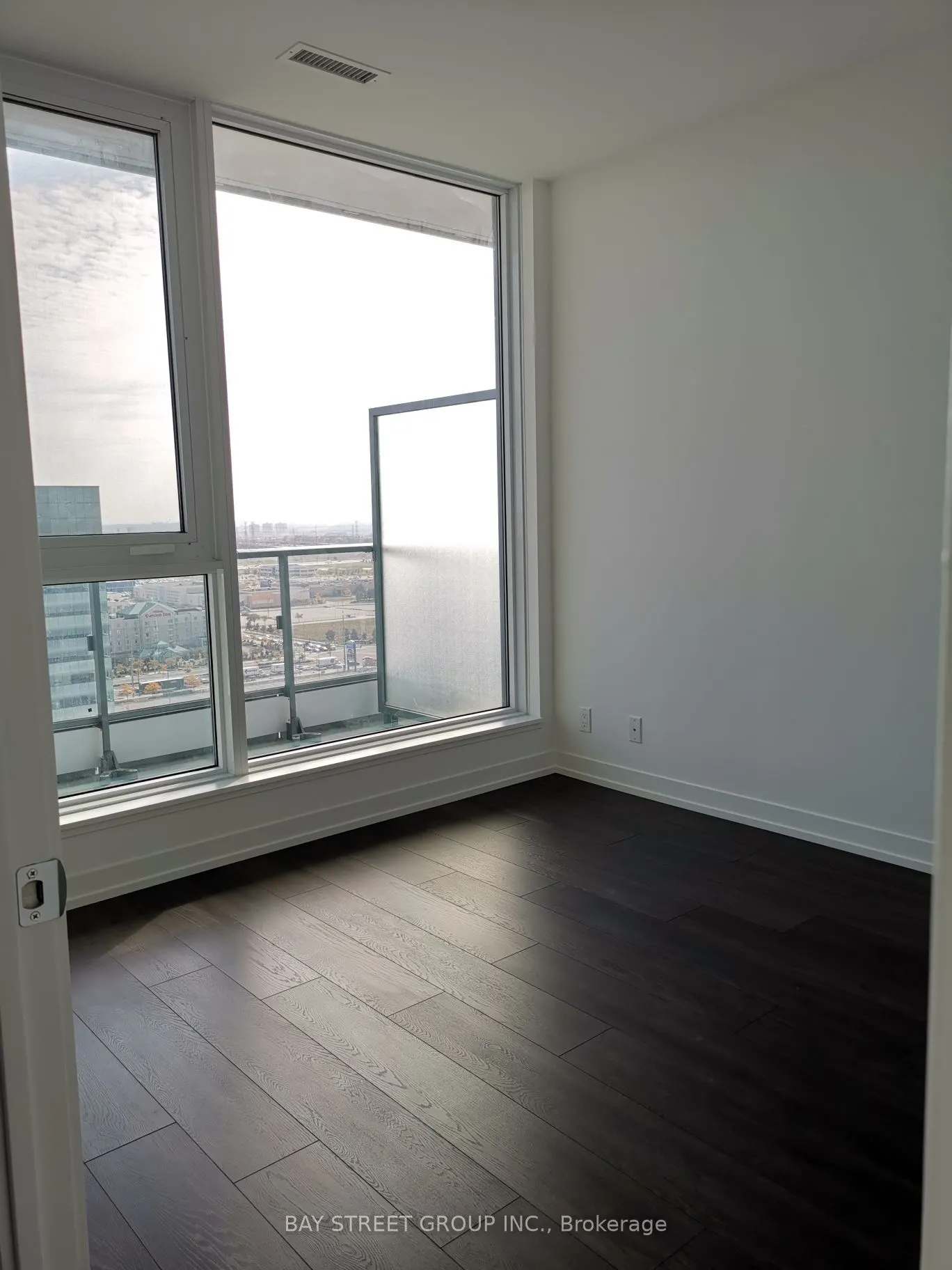 5 Buttermill Avenue, #2308