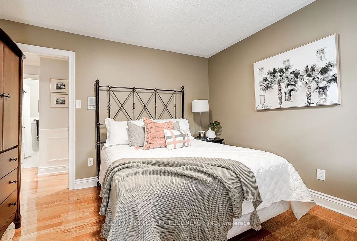 7 BROGAN Court