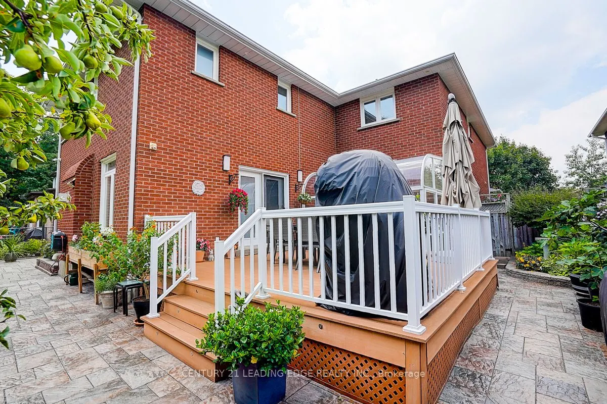 7 BROGAN Court