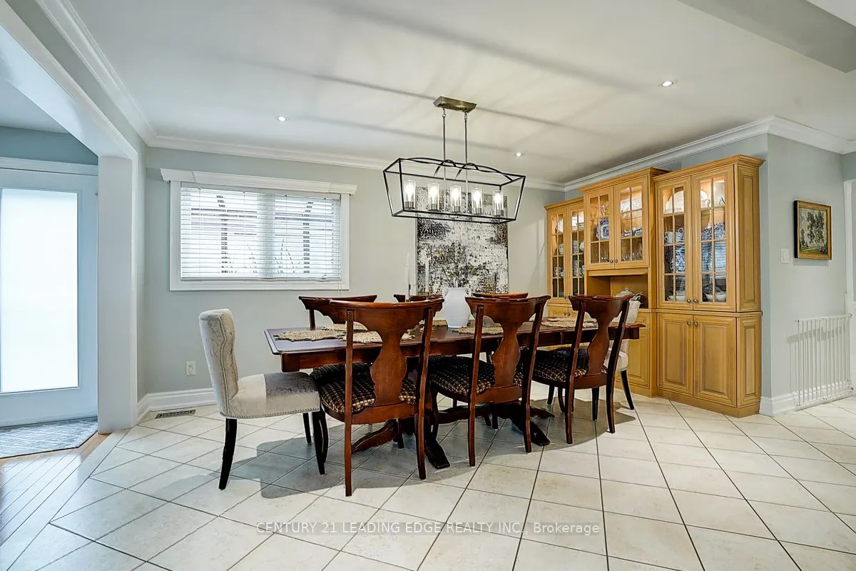7 BROGAN Court