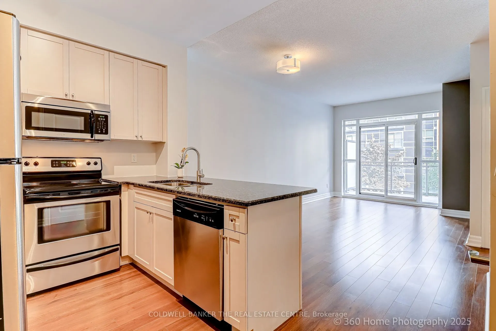 180 John West Way, #220