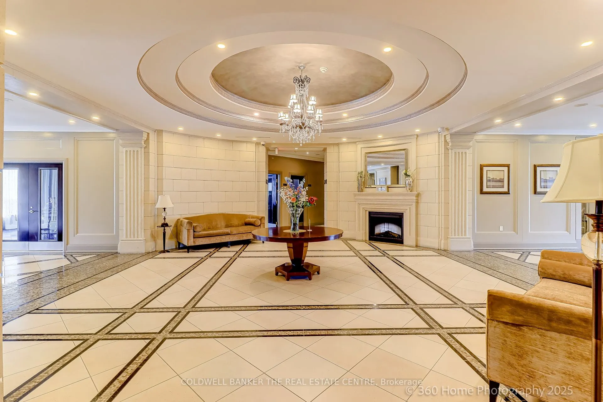 180 John West Way, #220