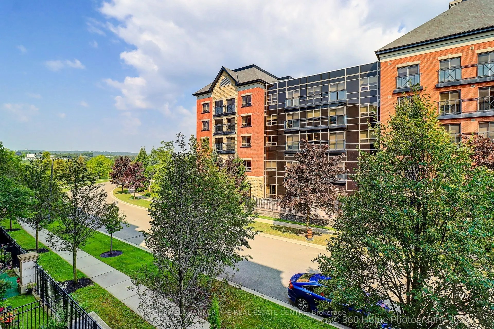 180 John West Way, #220