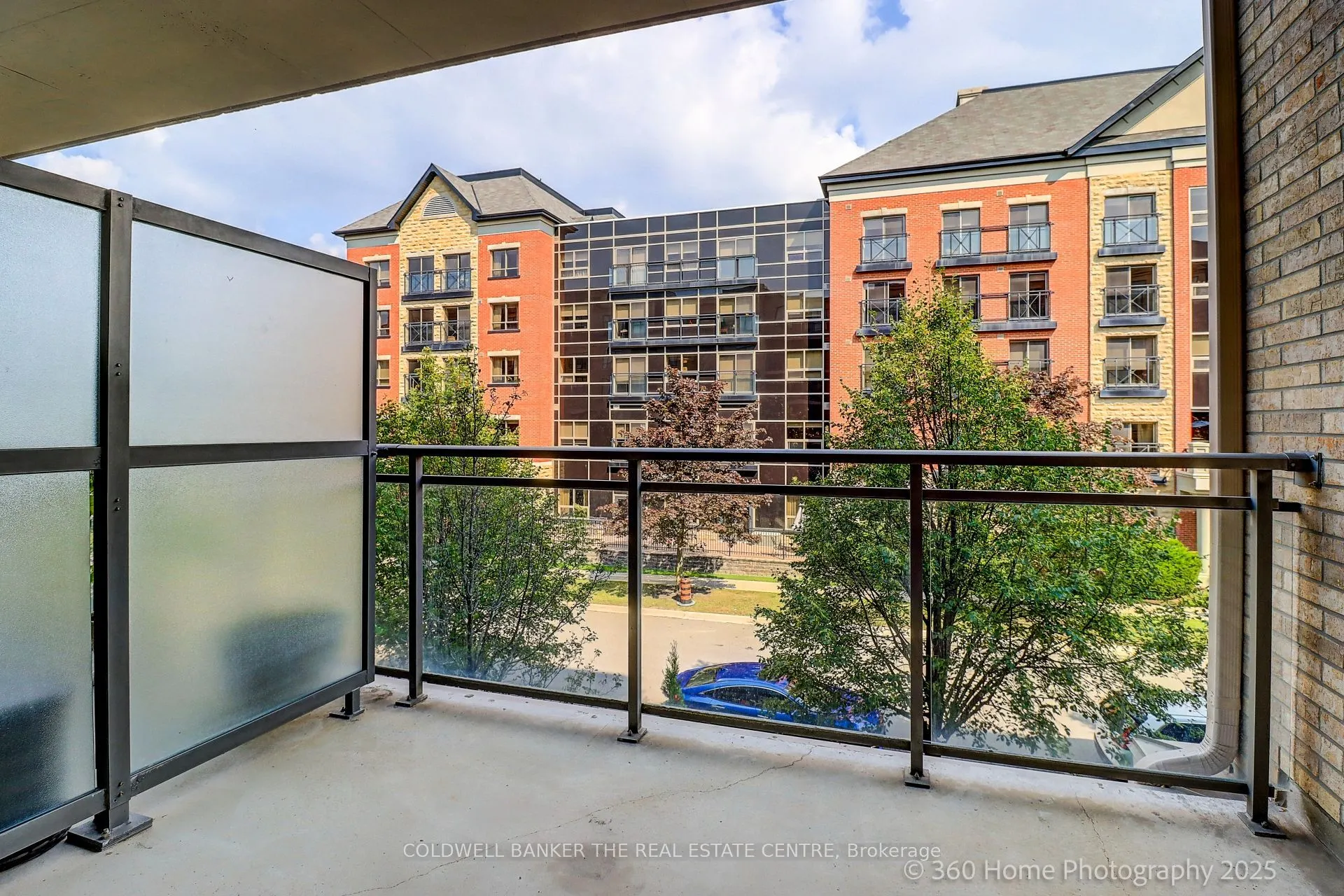 180 John West Way, #220