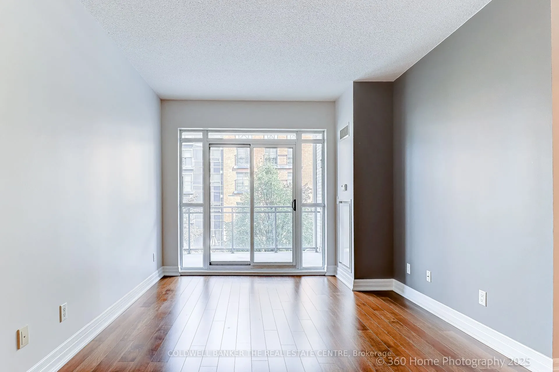 180 John West Way, #220