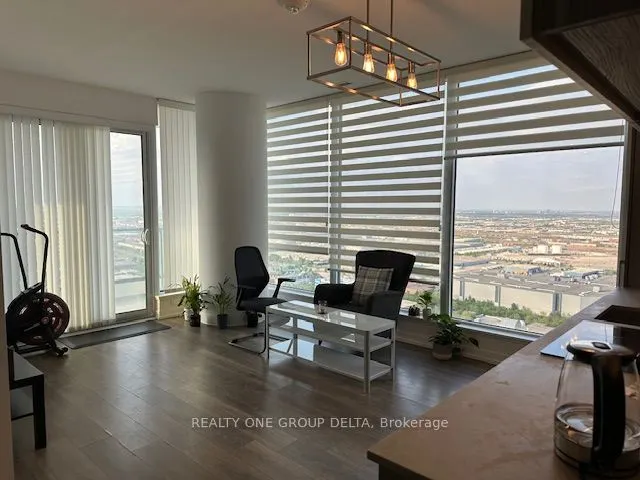 898 Portage Parkway, #4002