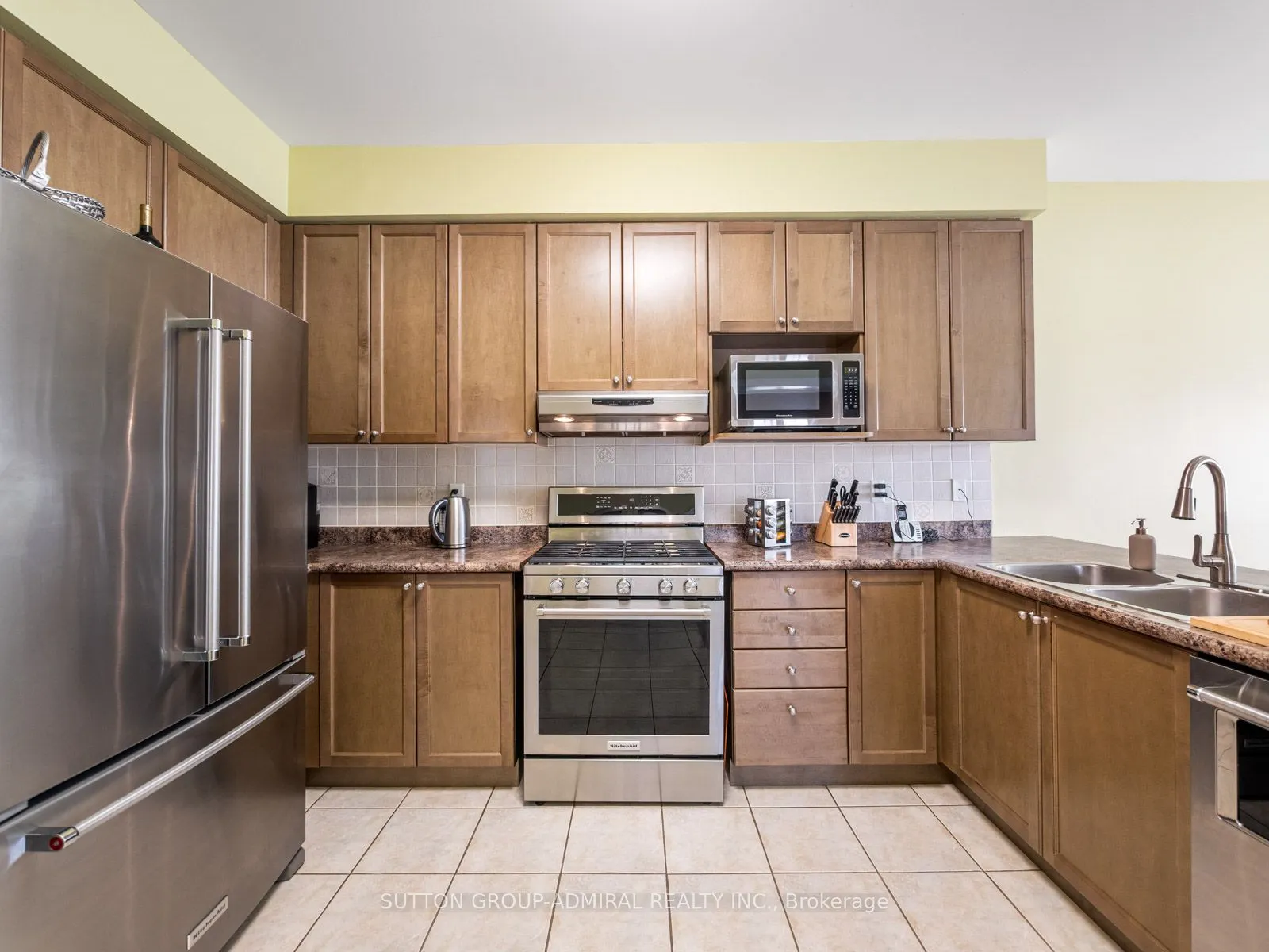 450 Pleasant Ridge Avenue