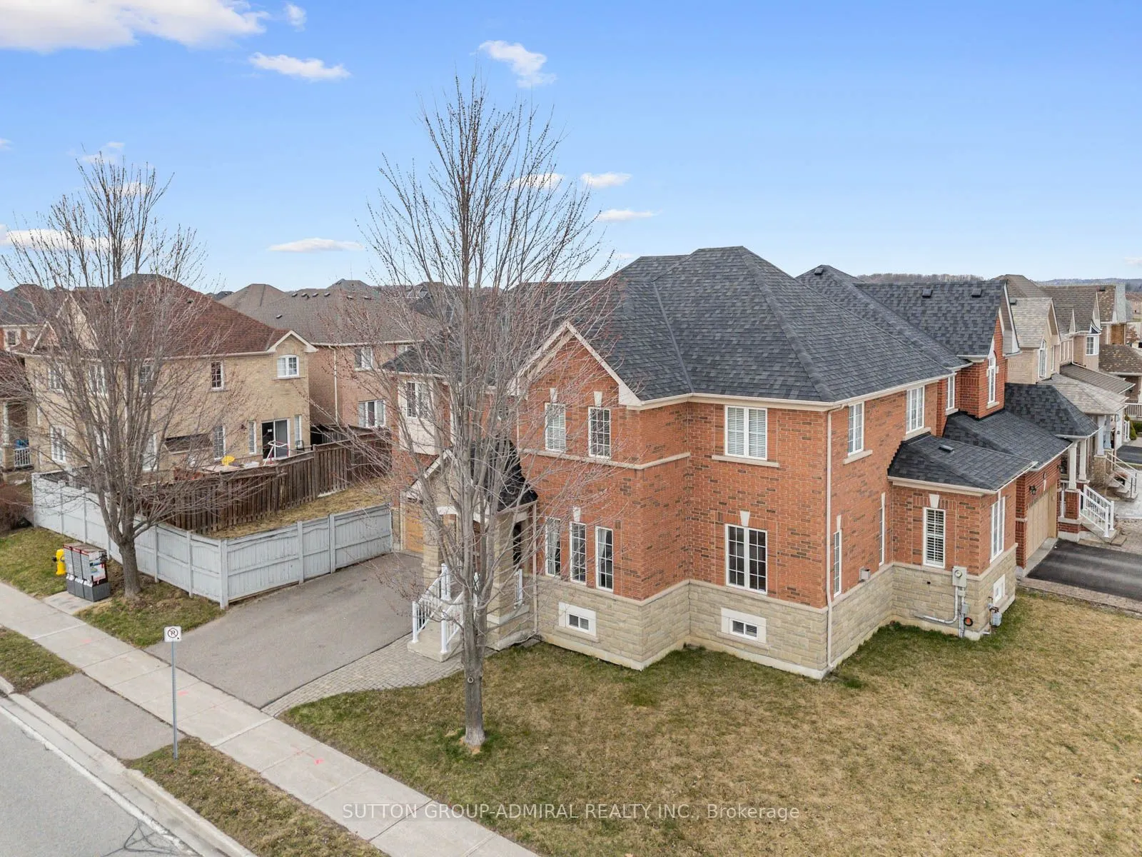 450 Pleasant Ridge Avenue