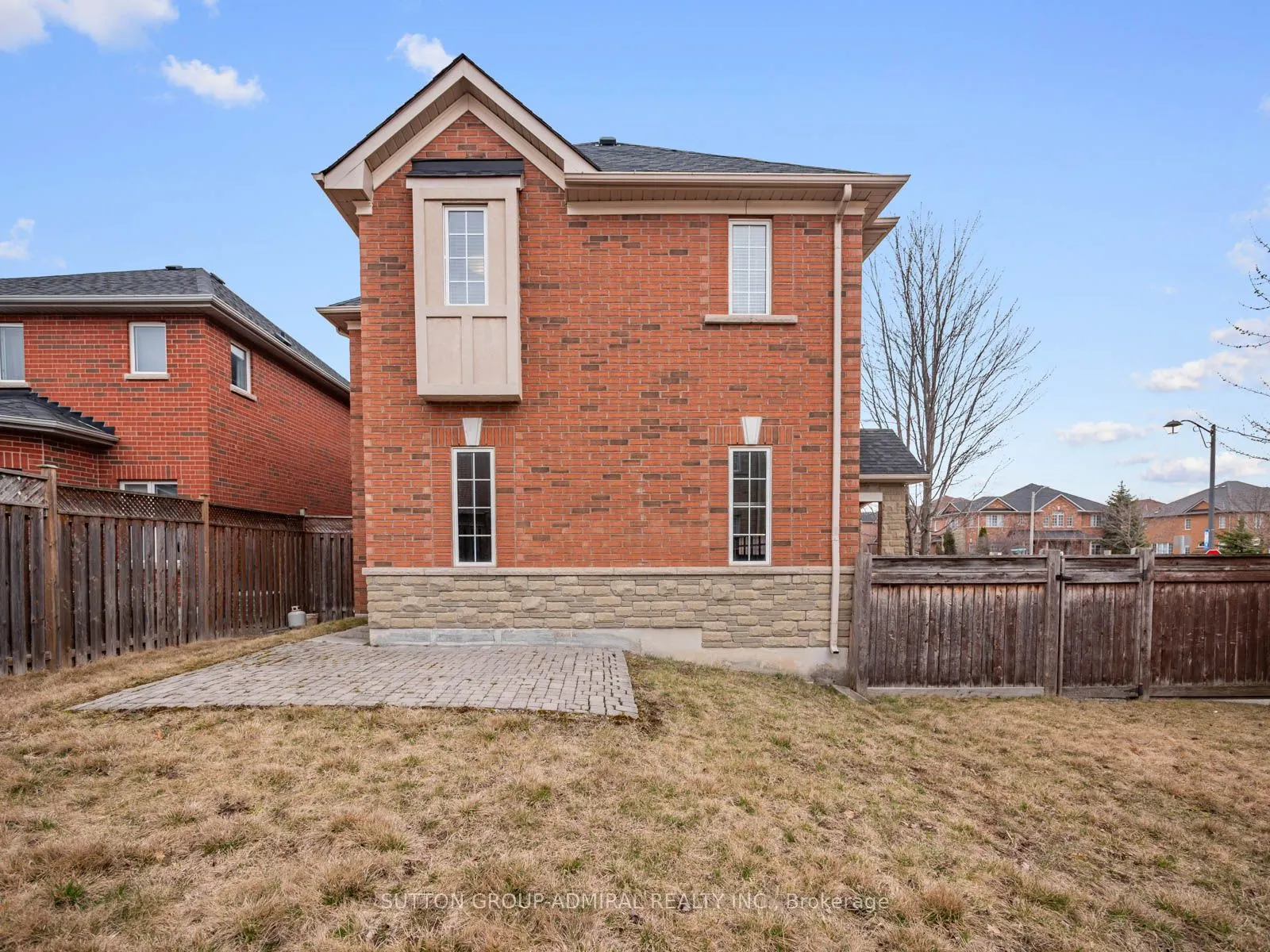 450 Pleasant Ridge Avenue