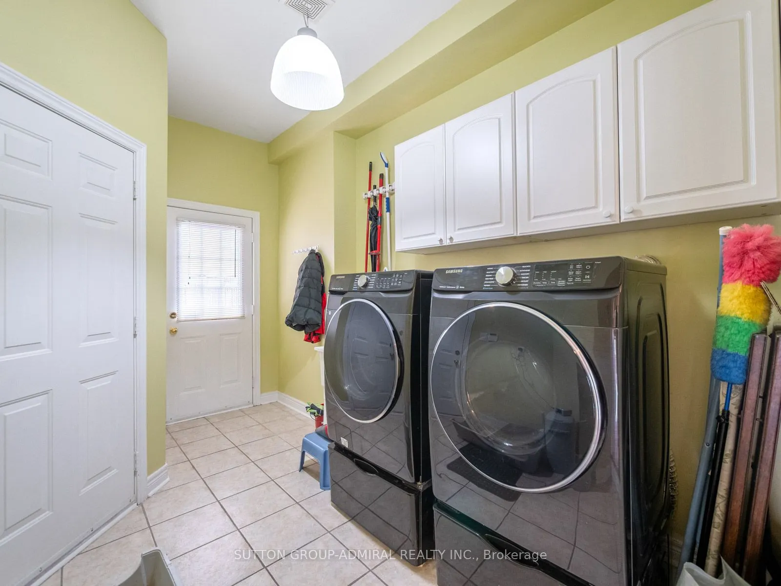 450 Pleasant Ridge Avenue