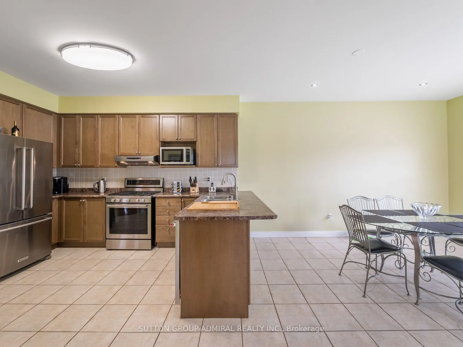 450 Pleasant Ridge Avenue