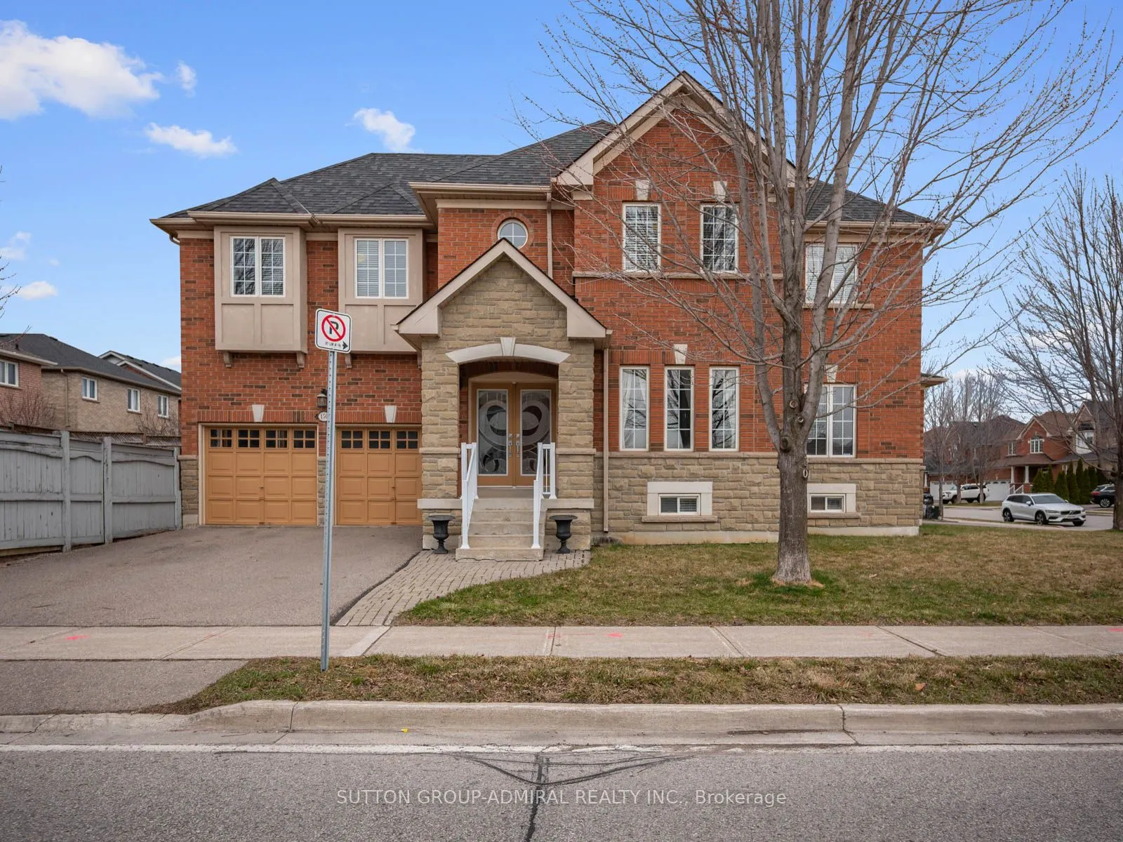 450 Pleasant Ridge Avenue