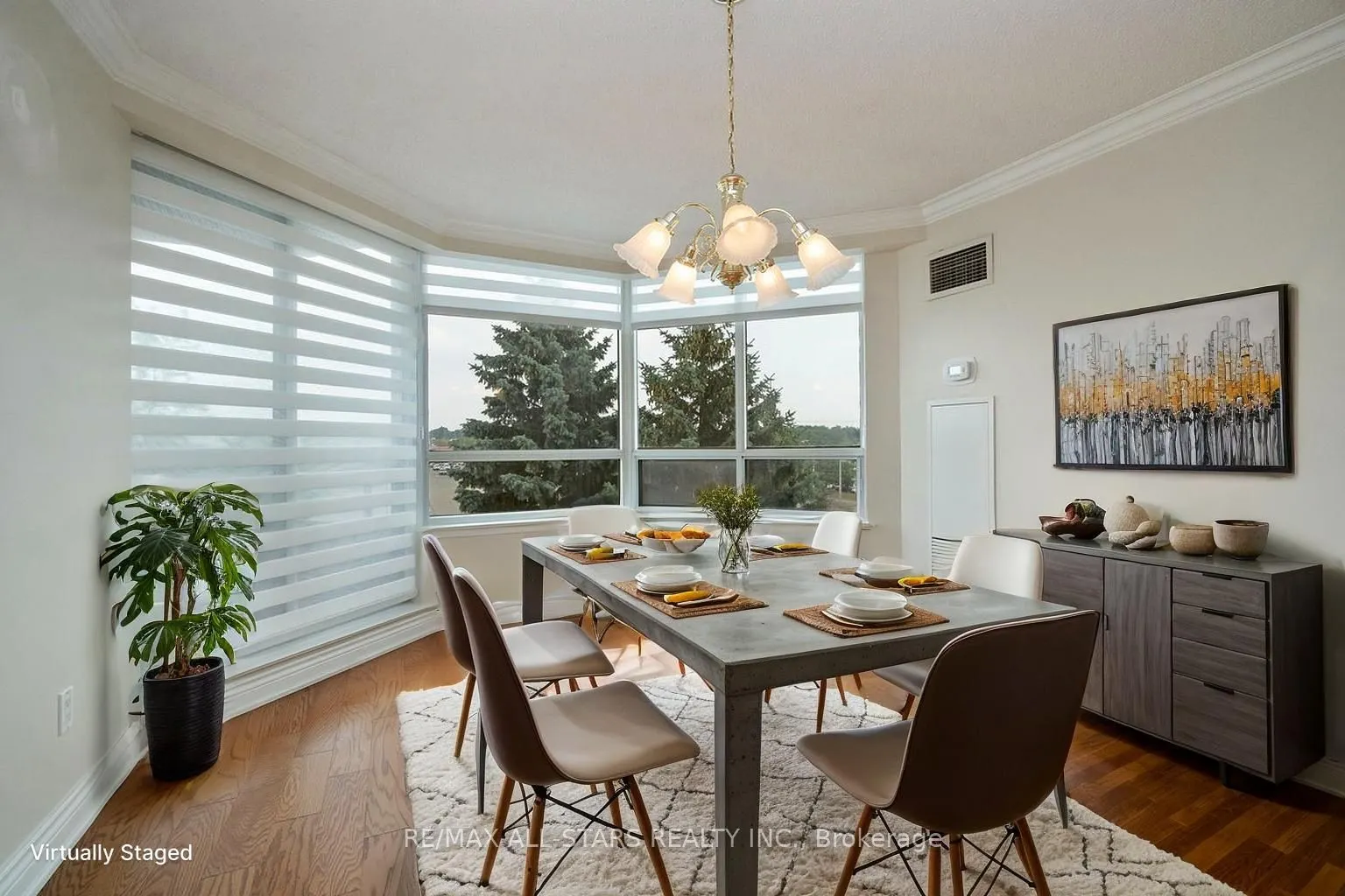 610 Bullock Drive, #404
