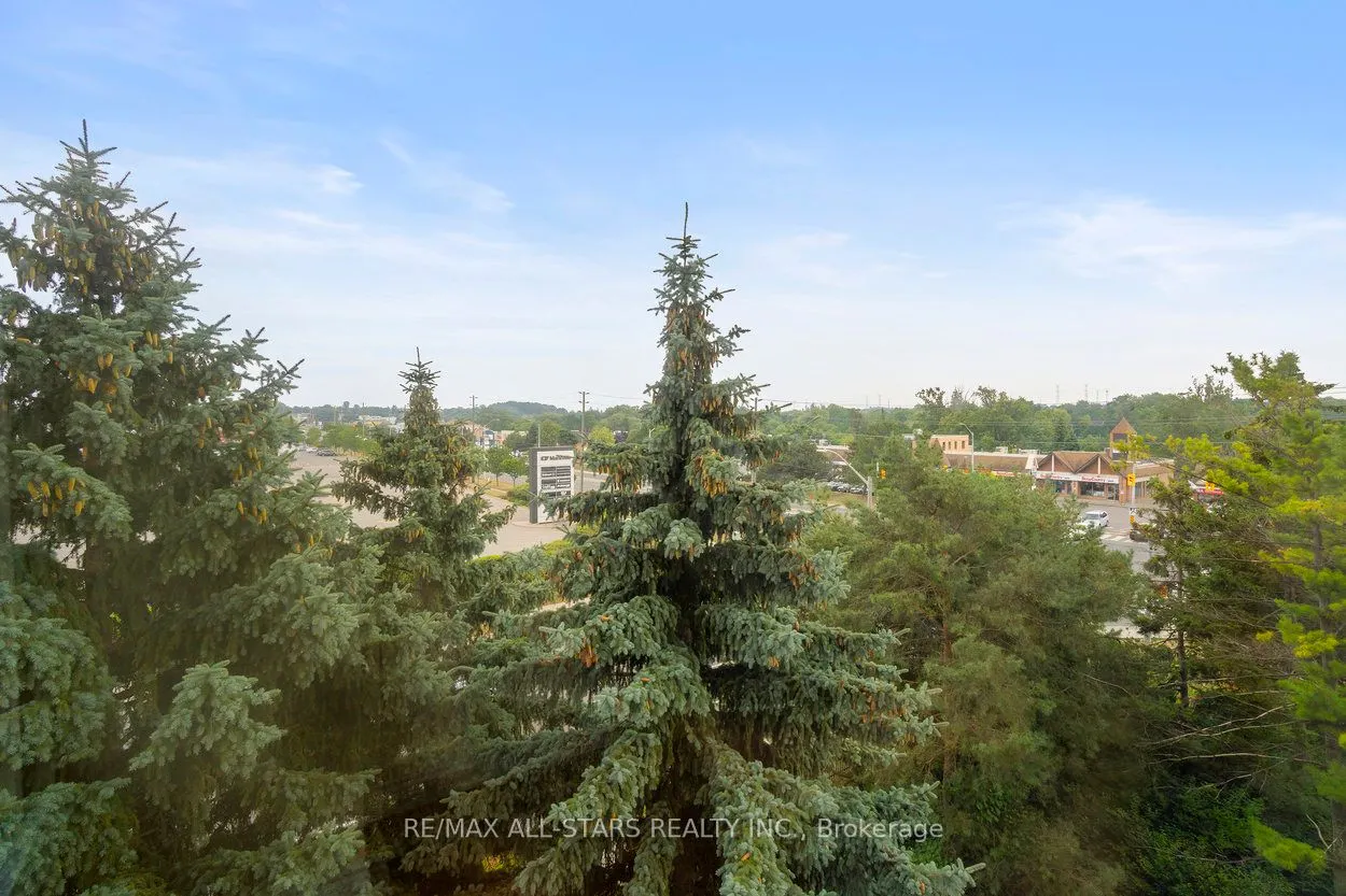 610 Bullock Drive, #404