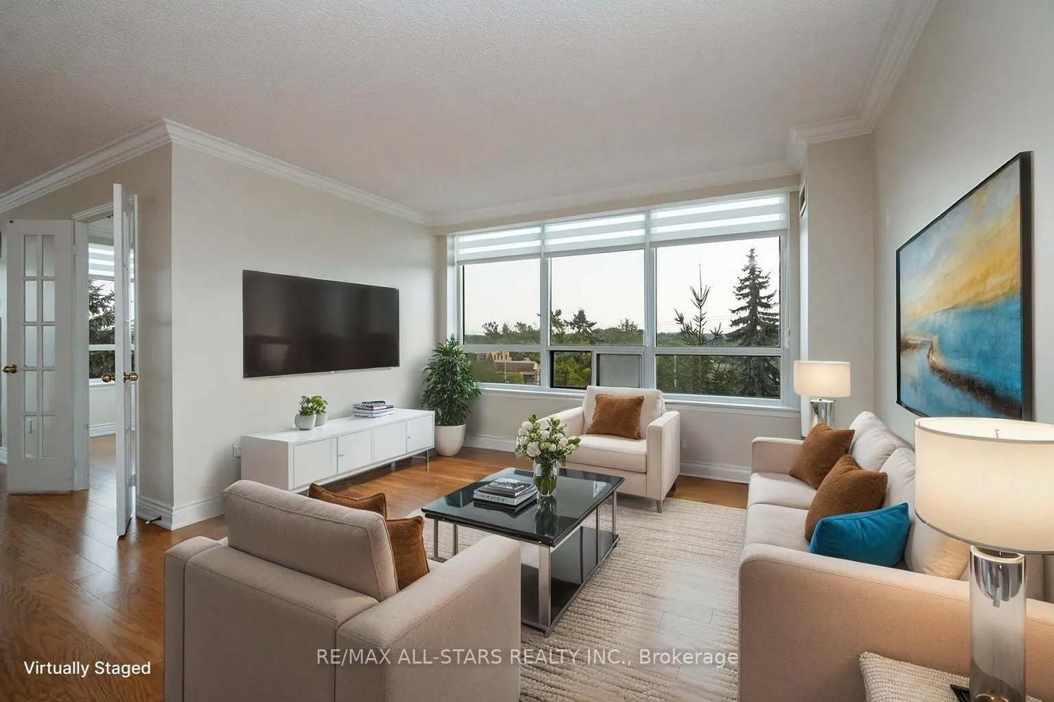 610 Bullock Drive, #404