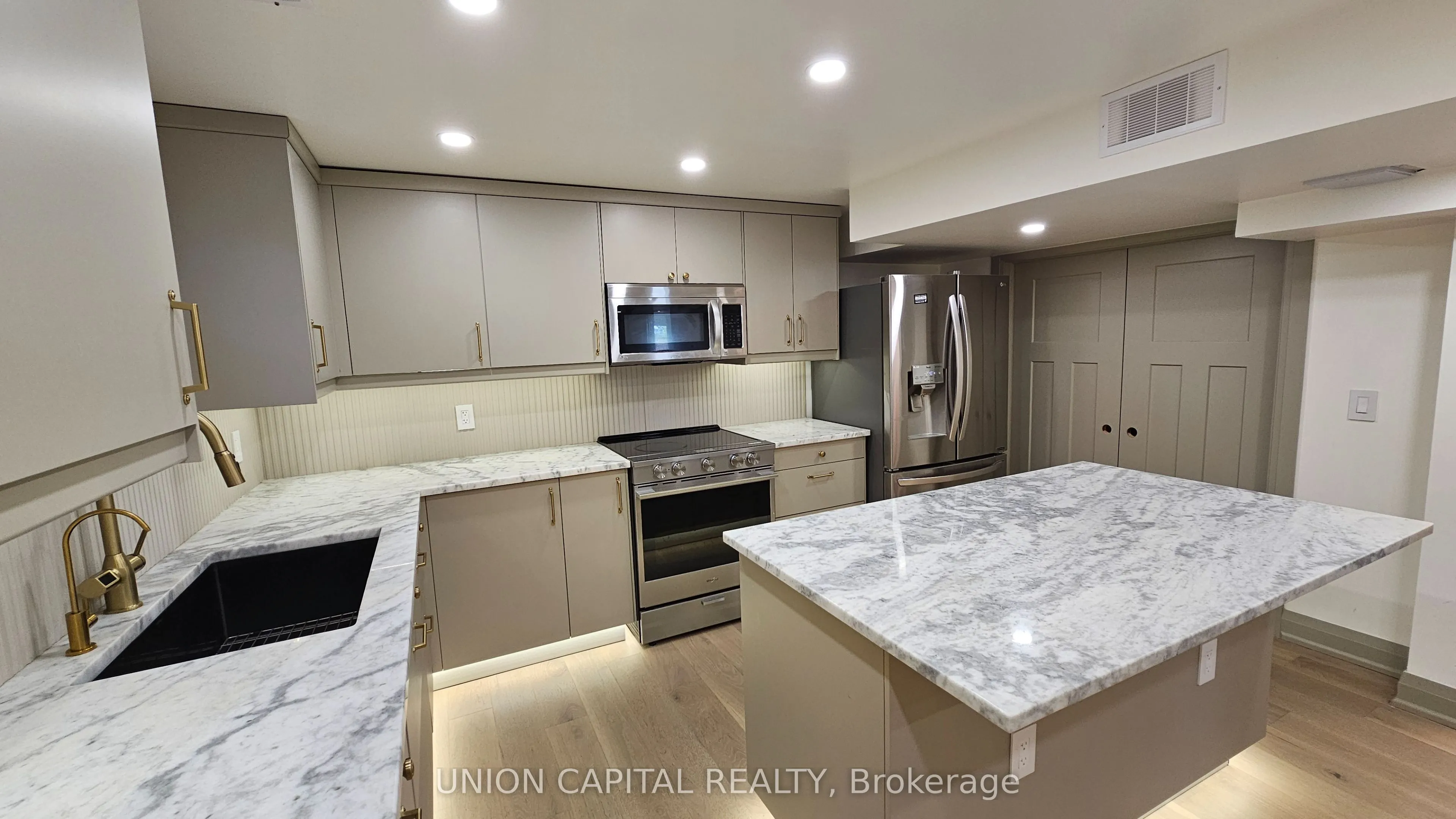 2343 Mount Albert Road, #Lower Level