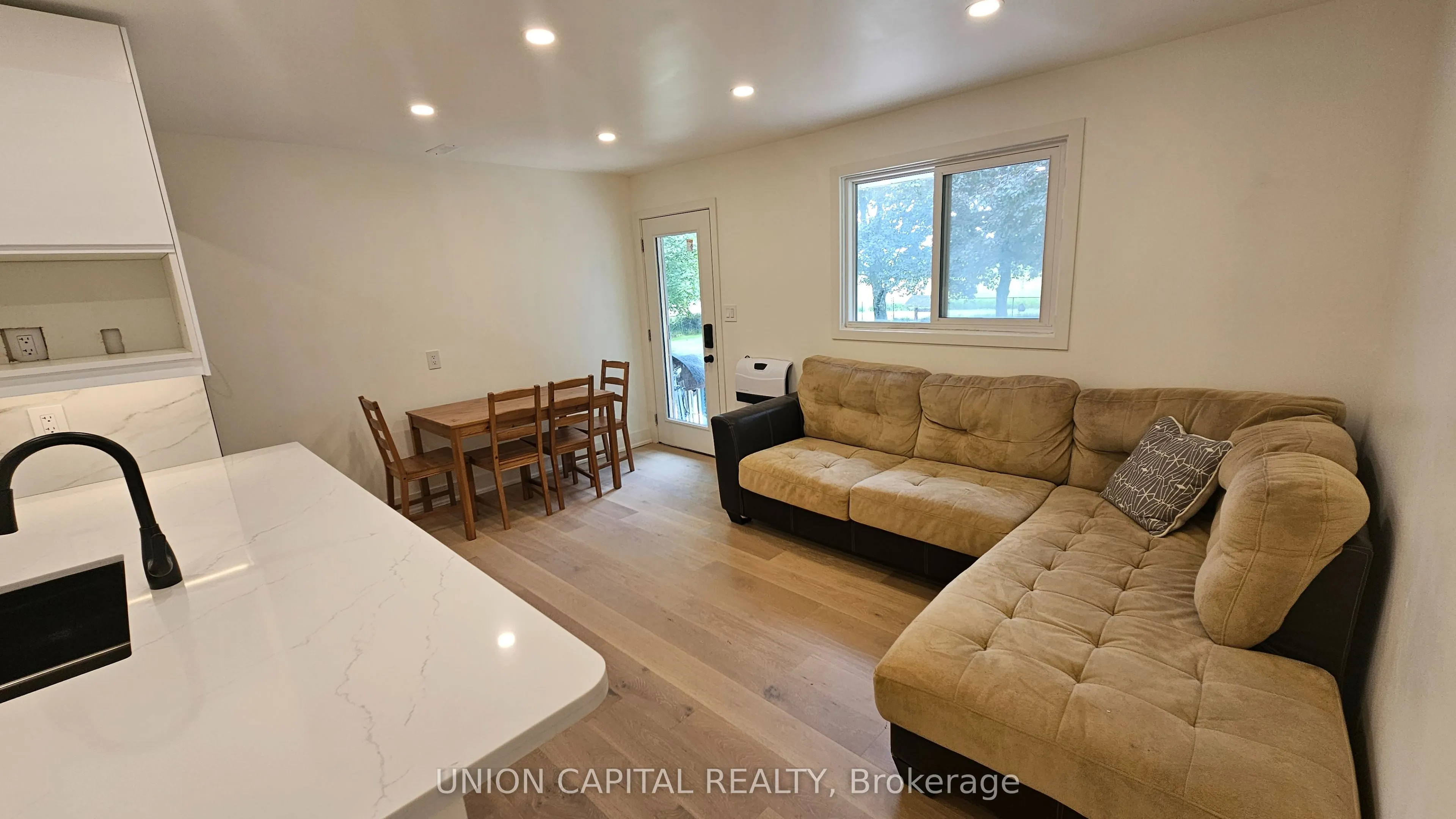 2343 Mount Albert Road, #Unit 1