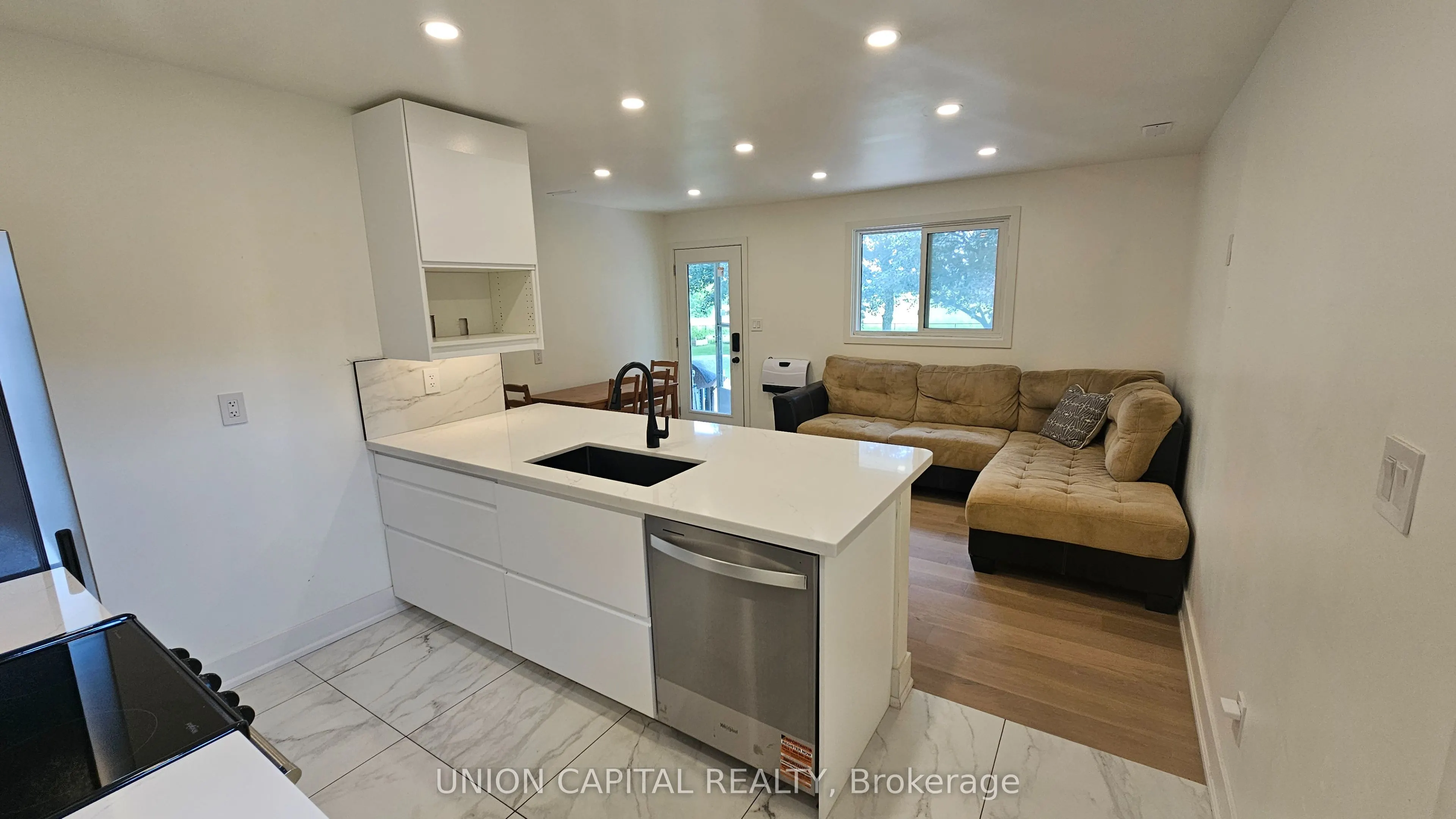2343 Mount Albert Road, #Unit 1