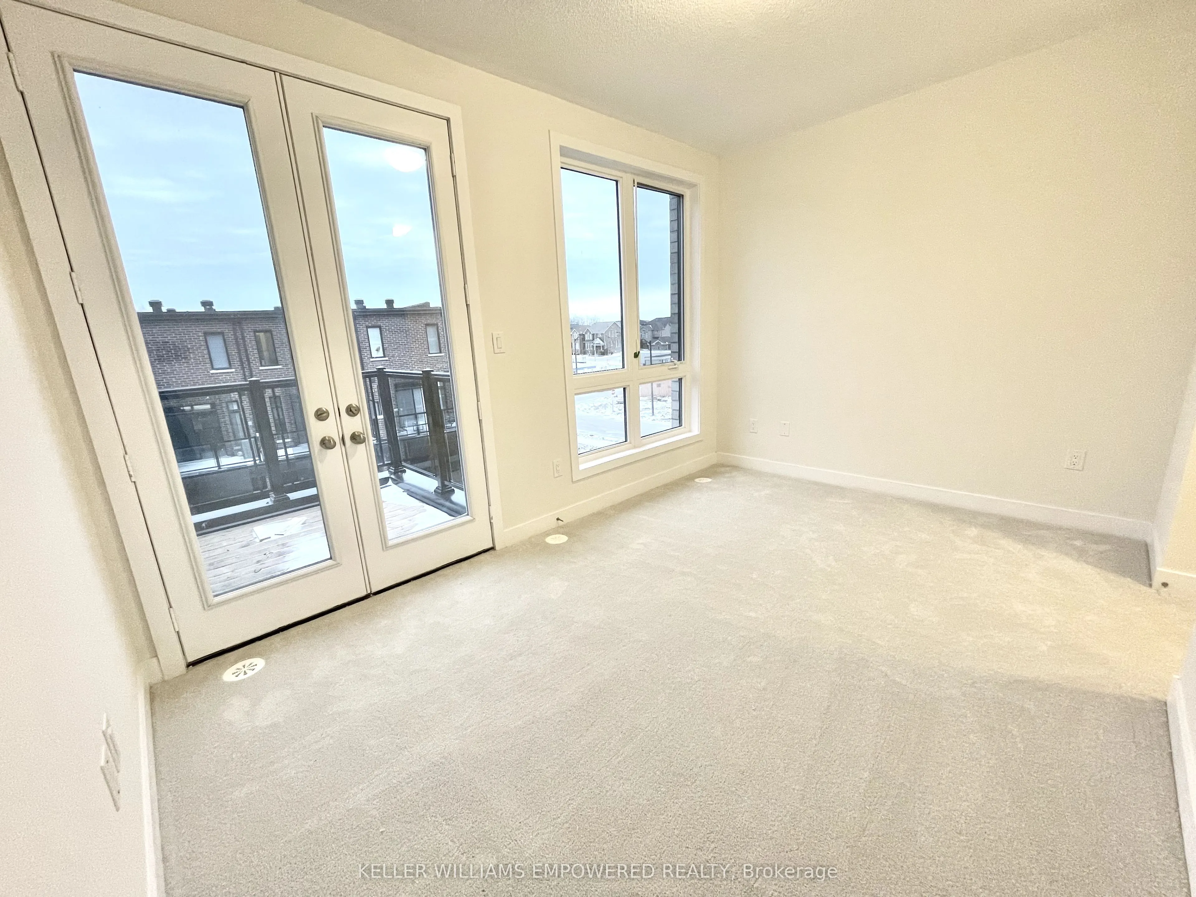 112 Stauffer Crescent