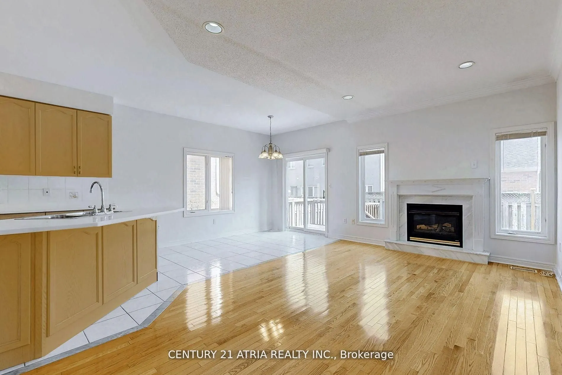 25 Palisade Crescent